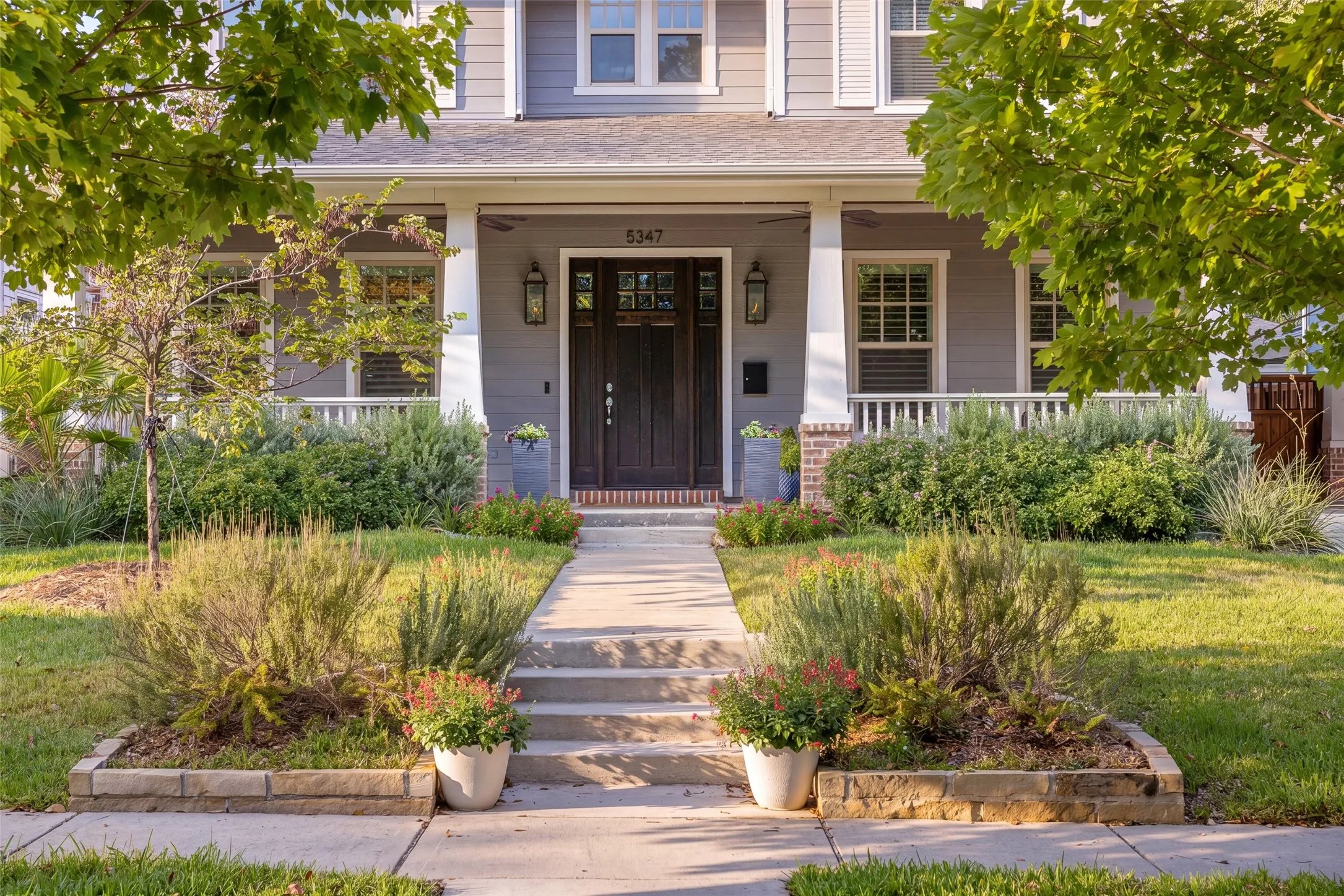 Single Family Residence For Sale in Dallas County , 5347 Miller Avenue, Dallas, Texas 75206, 4 Bedroom, 6 Bathroom, 2 Garage spaces, 4,655 Sqft, built in 2016, mls#21314546, Real Estate Agent in Dallas, Homes For Sale in Dallas county, Homes For Sale in Dallas, Realtor in Dallas Texas, Real Estate Brokerage Independent Realty Texas, Luminita Cordes Realtor