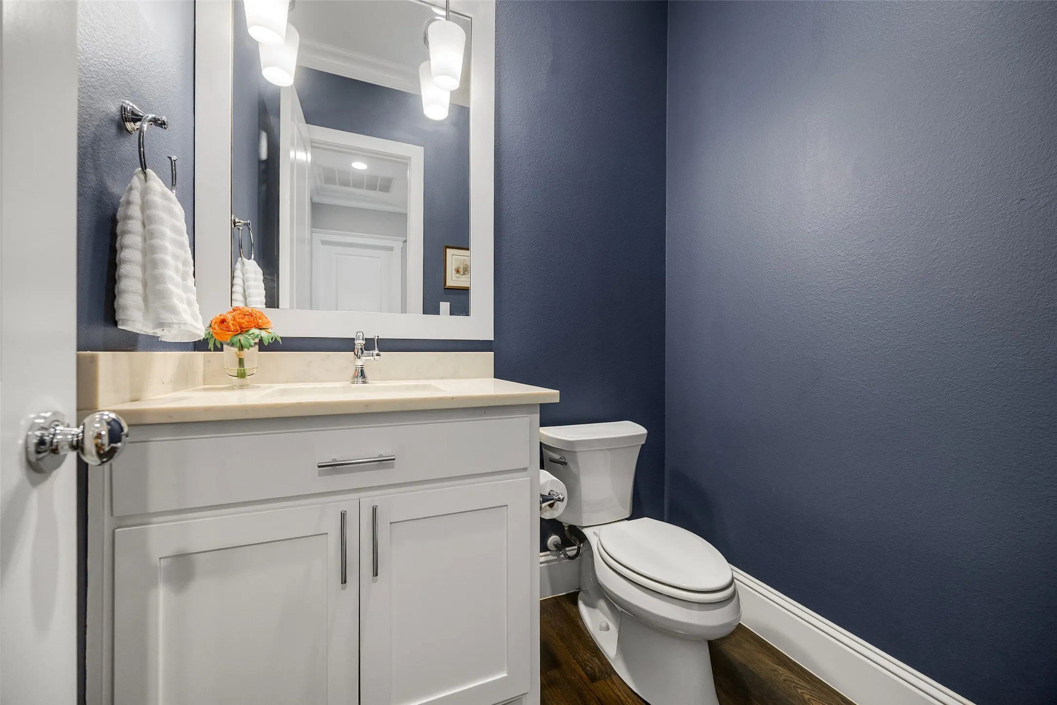 Single Family Residence For Sale in Dallas County , 5347 Miller Avenue, Dallas, Texas 75206, 4 Bedroom, 6 Bathroom, 2 Garage spaces, 4,655 Sqft, built in 2016, mls#21314546, Real Estate Agent in Dallas, Homes For Sale in Dallas county, Homes For Sale in Dallas, Realtor in Dallas Texas, Real Estate Brokerage Independent Realty Texas, Luminita Cordes Realtor