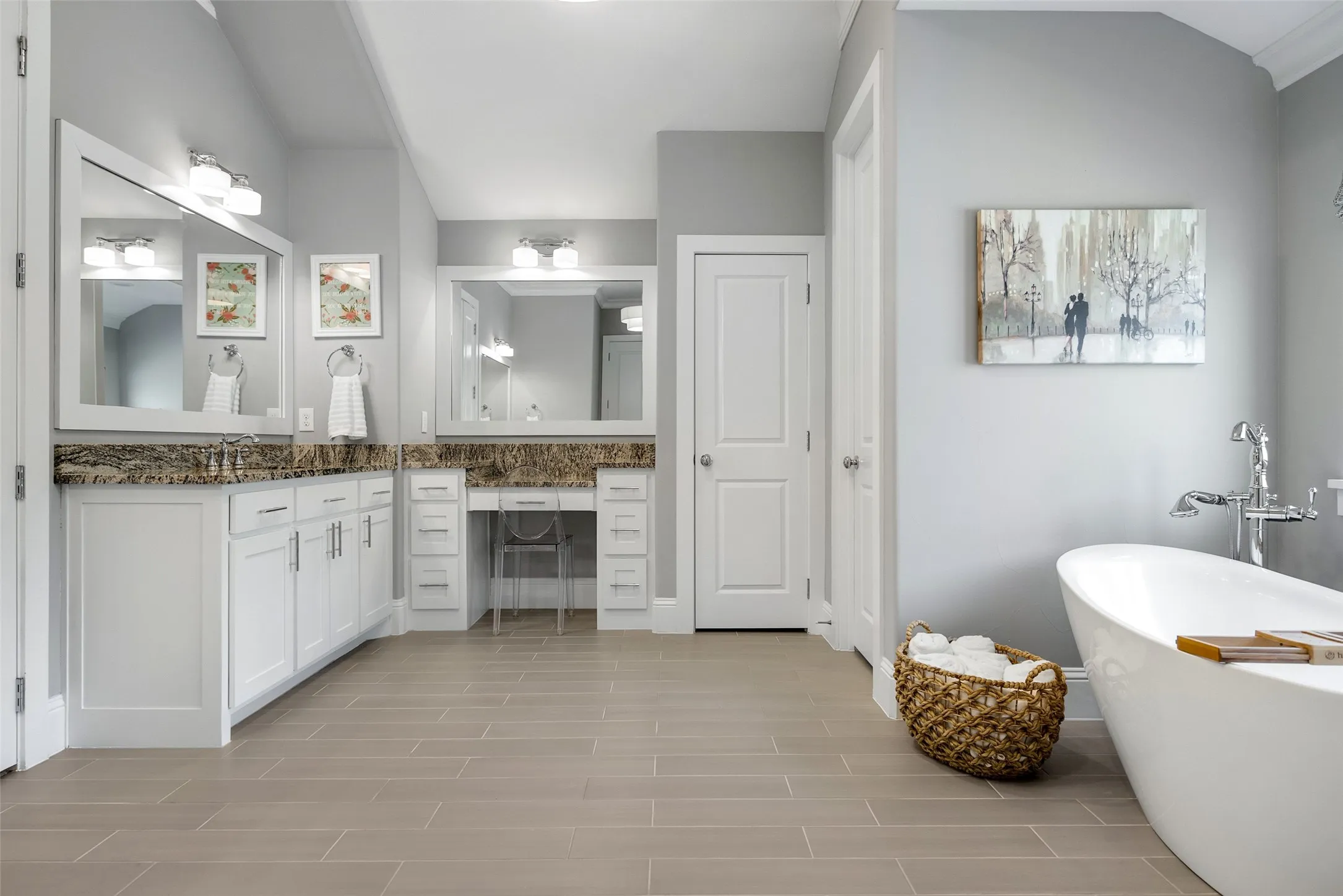 Single Family Residence For Sale in Dallas County , 5347 Miller Avenue, Dallas, Texas 75206, 4 Bedroom, 6 Bathroom, 2 Garage spaces, 4,655 Sqft, built in 2016, mls#21314546, Real Estate Agent in Dallas, Homes For Sale in Dallas county, Homes For Sale in Dallas, Realtor in Dallas Texas, Real Estate Brokerage Independent Realty Texas, Luminita Cordes Realtor