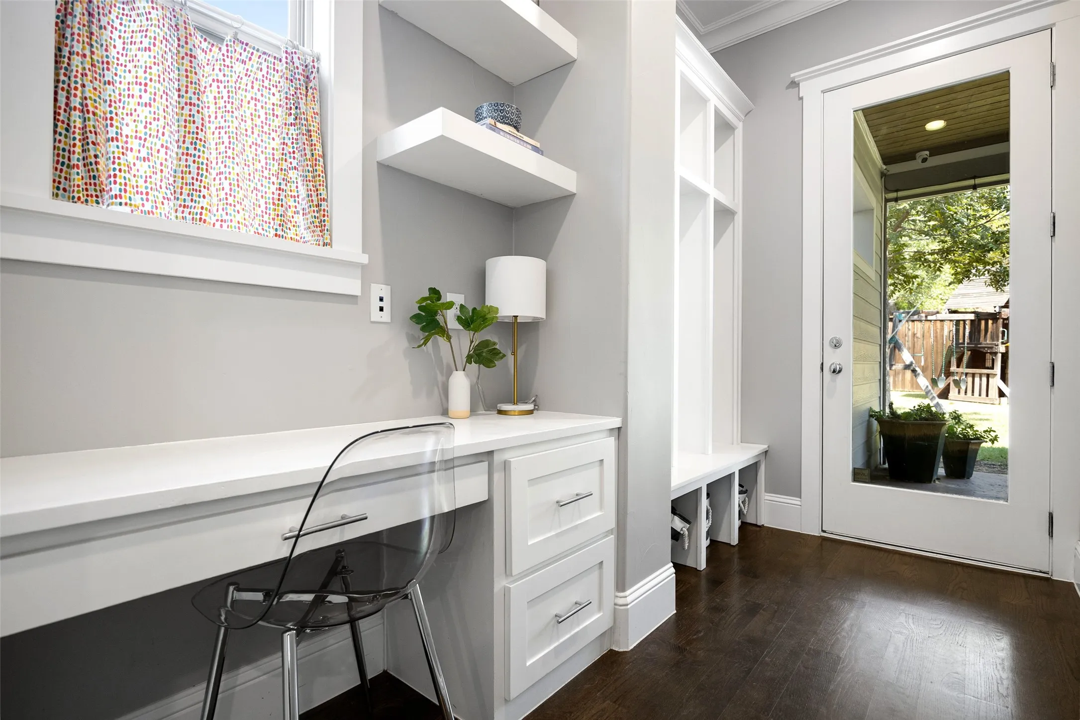 Single Family Residence For Sale in Dallas County , 5347 Miller Avenue, Dallas, Texas 75206, 4 Bedroom, 6 Bathroom, 2 Garage spaces, 4,655 Sqft, built in 2016, mls#21314546, Real Estate Agent in Dallas, Homes For Sale in Dallas county, Homes For Sale in Dallas, Realtor in Dallas Texas, Real Estate Brokerage Independent Realty Texas, Luminita Cordes Realtor