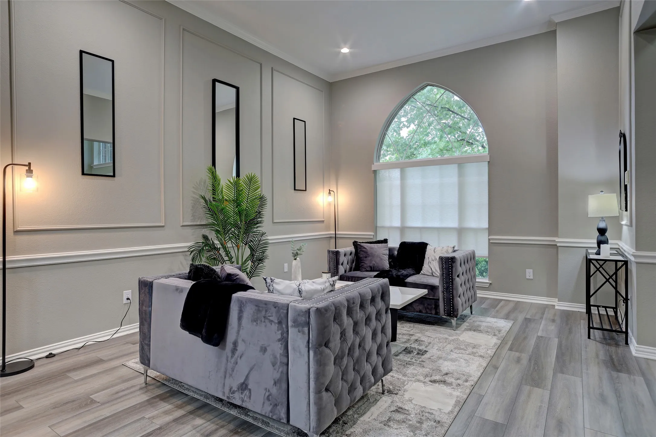 Single Family Residence For Rent in Collin County , 6009 Charleston Drive, Frisco, Texas 75035, 5 Bedroom, 4 Bathroom, 2 Garage spaces, 4,030 Sqft, built in 1993, mls#21314588, Real Estate Agent in Frisco, Homes For Rent in Collin county, Homes For Rent in Frisco, Realtor in Frisco Texas, Real Estate Brokerage Independent Realty Texas, Luminita Cordes Realtor