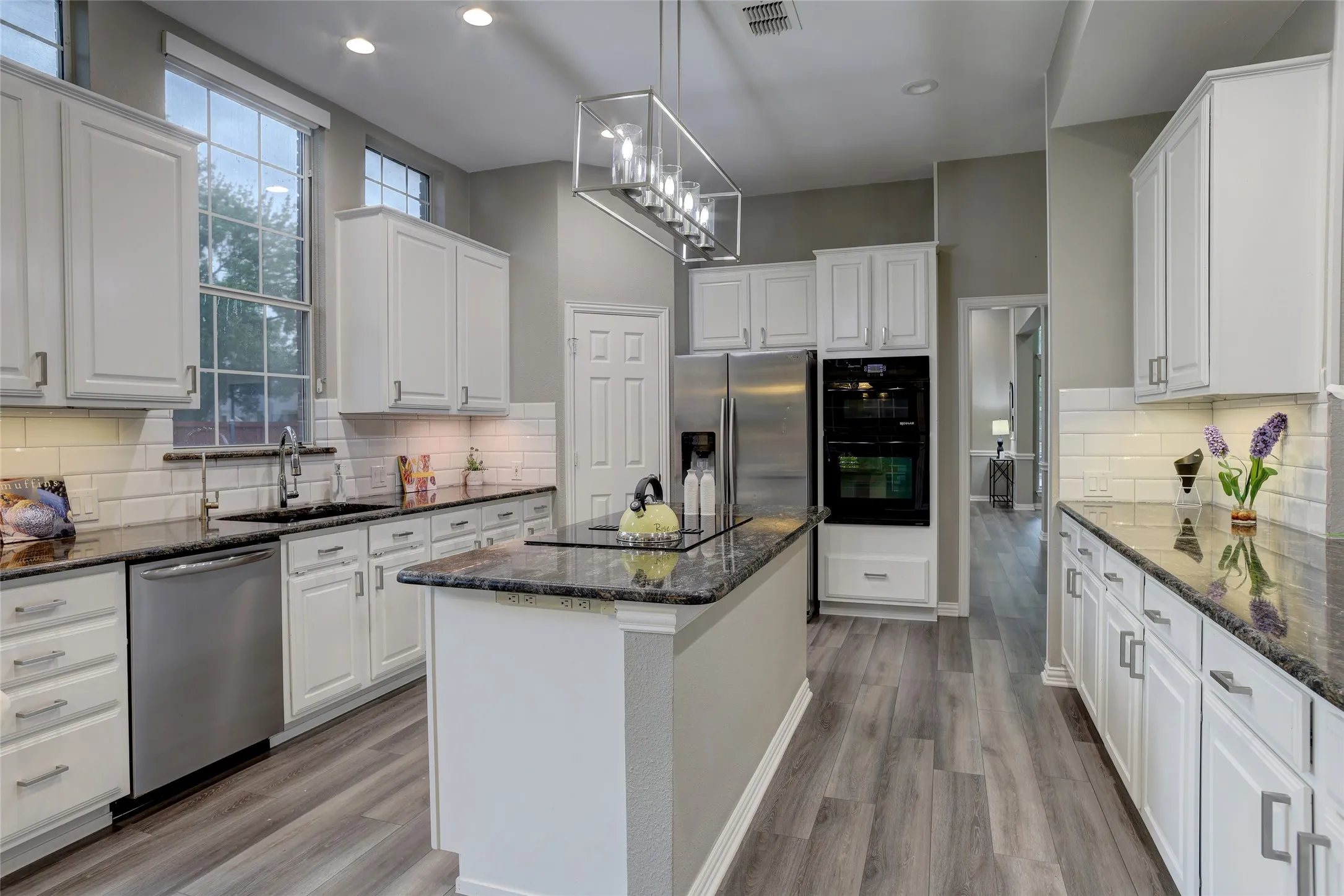 Single Family Residence For Rent in Collin County , 6009 Charleston Drive, Frisco, Texas 75035, 5 Bedroom, 4 Bathroom, 2 Garage spaces, 4,030 Sqft, built in 1993, mls#21314588, Real Estate Agent in Frisco, Homes For Rent in Collin county, Homes For Rent in Frisco, Realtor in Frisco Texas, Real Estate Brokerage Independent Realty Texas, Luminita Cordes Realtor