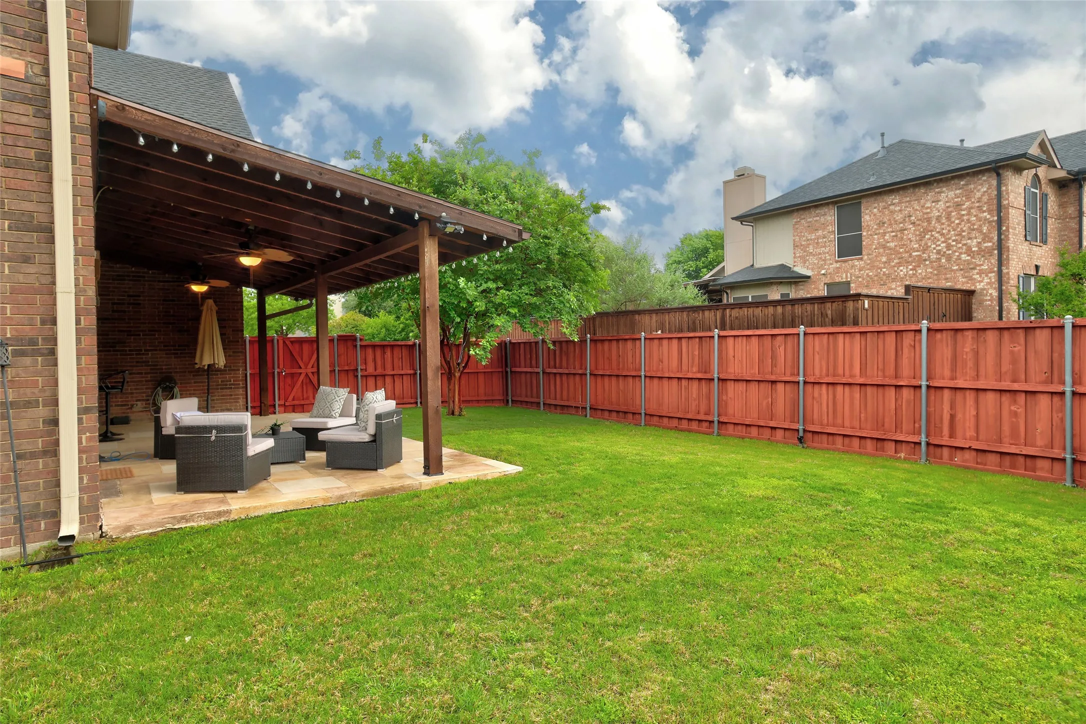 Single Family Residence For Rent in Collin County , 6009 Charleston Drive, Frisco, Texas 75035, 5 Bedroom, 4 Bathroom, 2 Garage spaces, 4,030 Sqft, built in 1993, mls#21314588, Real Estate Agent in Frisco, Homes For Rent in Collin county, Homes For Rent in Frisco, Realtor in Frisco Texas, Real Estate Brokerage Independent Realty Texas, Luminita Cordes Realtor