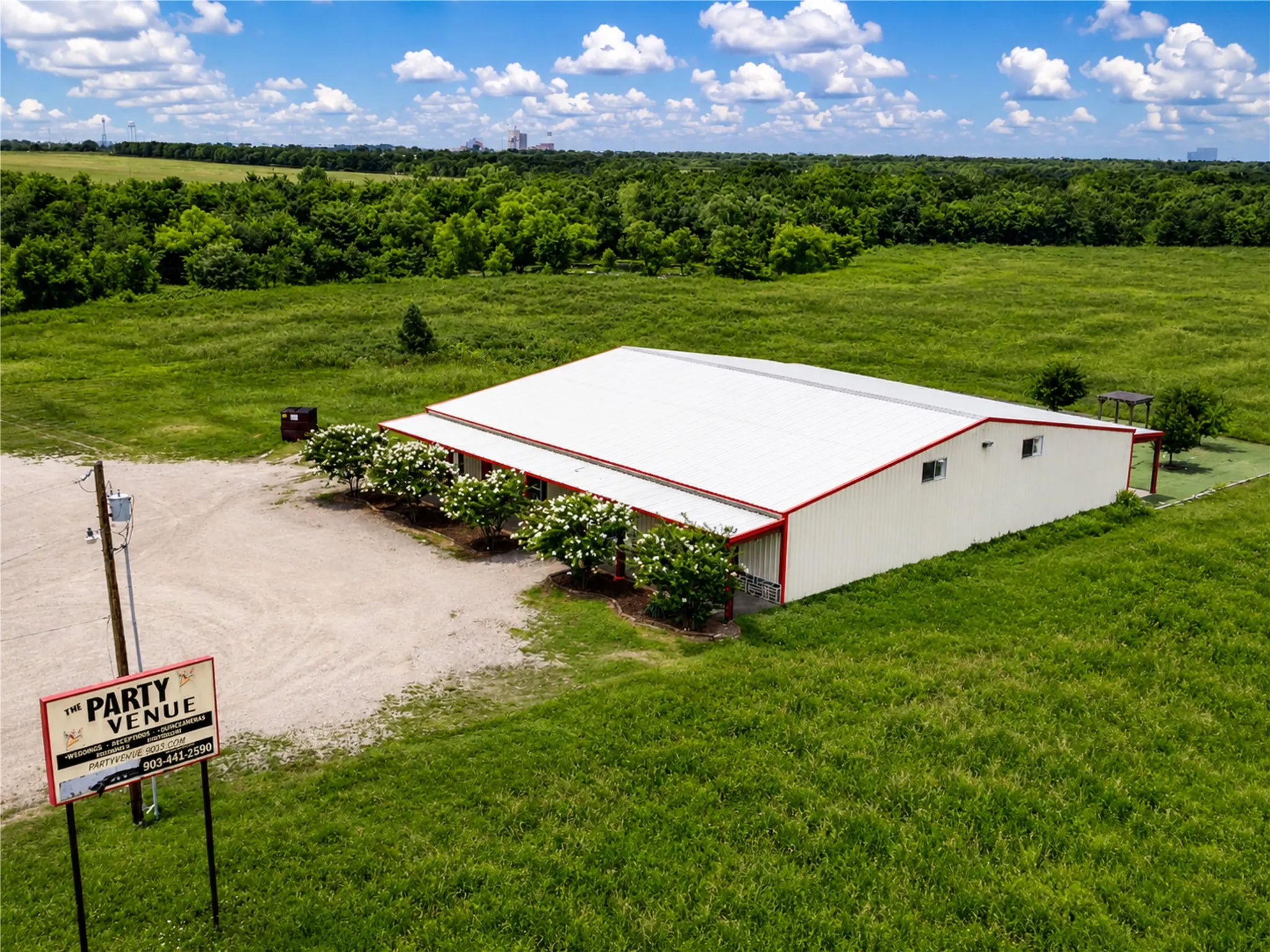 Warehouse For Rent in Hunt County , 2275 Highway 380, Greenville, Texas 75401, 0, 0, Garage spaces, 0 Sqft, built in 2012, mls#21314592, Real Estate Agent in Greenville, Homes For Rent in Hunt county, Homes For Rent in Greenville, Realtor in Greenville Texas, Real Estate Brokerage Independent Realty Texas, Luminita Cordes Realtor