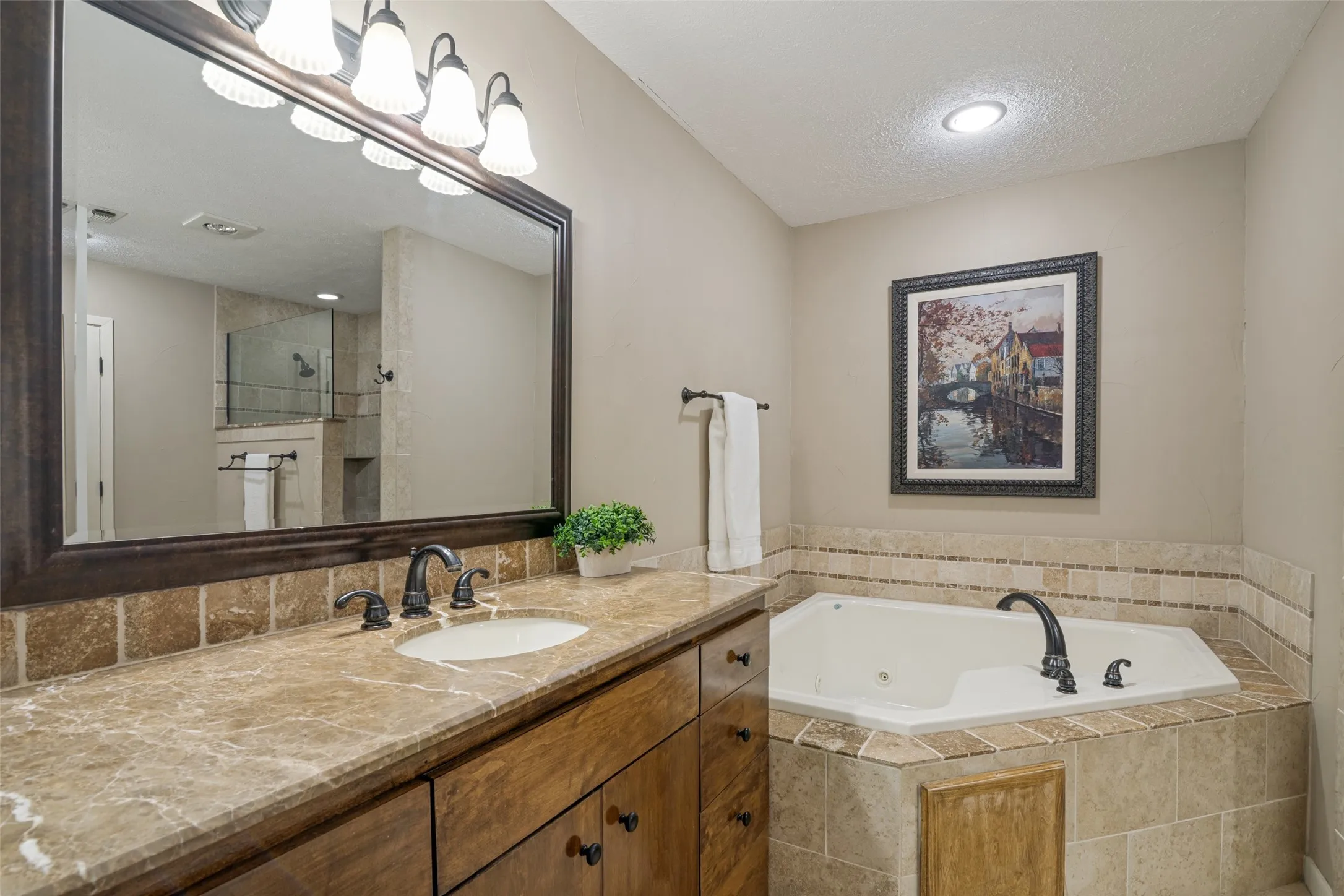 Single Family Residence For Sale in Dallas County , 5802 Pecan Grove Drive, Sachse, Texas 75048, 4 Bedroom, 3 Bathroom, 2 Garage spaces, 2,725 Sqft, built in 1978, mls#21313404, Real Estate Agent in Sachse, Homes For Sale in Dallas county, Homes For Sale in Sachse, Realtor in Sachse Texas, Real Estate Brokerage Independent Realty Texas, Luminita Cordes Realtor