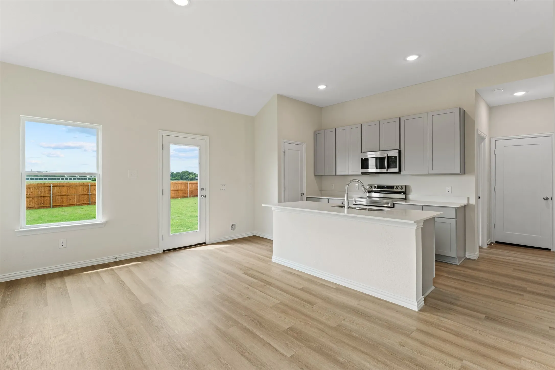 Single Family Residence For Sale in Mc Lennan County , 11108 Undae Court, Waco, Texas 76655, 3 Bedroom, 2 Bathroom, 2 Garage spaces, 1,414 Sqft, built in 2026, mls#21314602, Real Estate Agent in Waco, Homes For Sale in Mc Lennan county, Homes For Sale in Waco, Realtor in Waco Texas, Real Estate Brokerage Independent Realty Texas, Luminita Cordes Realtor