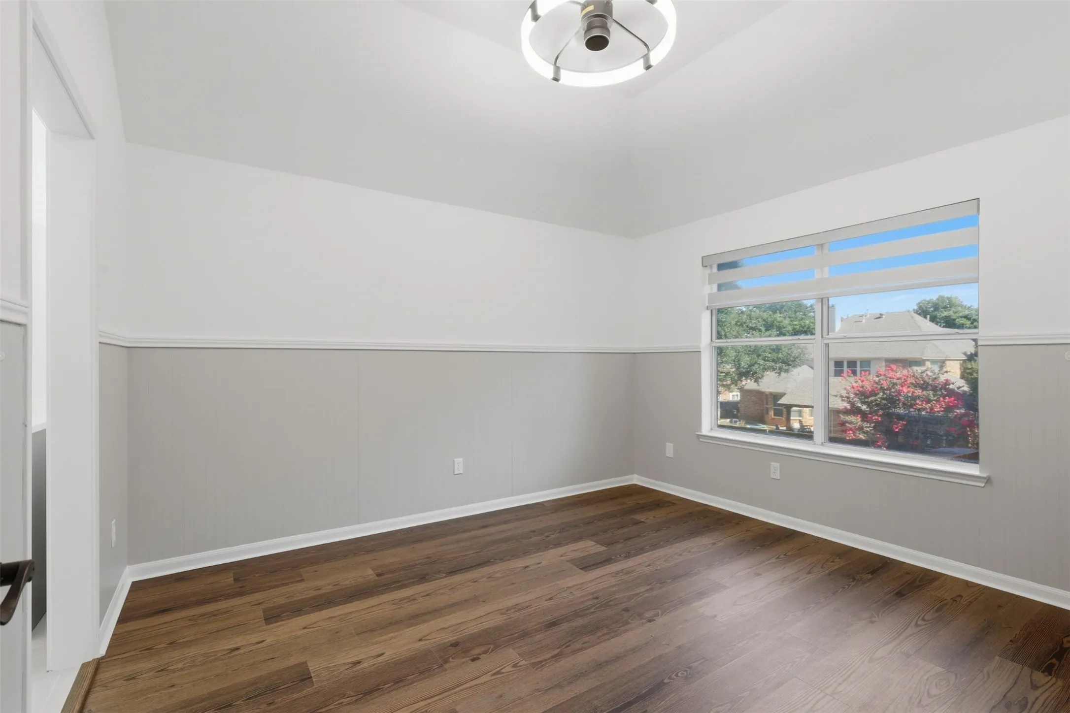 Single Family Residence For Sale in Denton County , 3601 Sandhurst Drive, Flower Mound, Texas 75022, 5 Bedroom, 4 Bathroom, 2 Garage spaces, 3,673 Sqft, built in 1995, mls#21313607, Real Estate Agent in Flower Mound, Homes For Sale in Denton county, Homes For Sale in Flower Mound, Realtor in Flower Mound Texas, Real Estate Brokerage Independent Realty Texas, Luminita Cordes Realtor