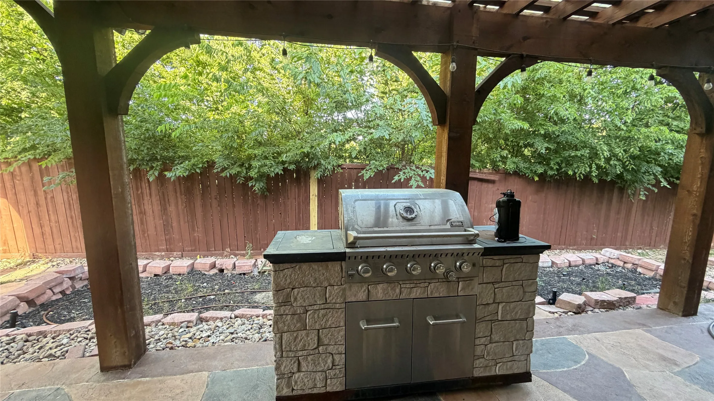 Single Family Residence For Rent in Tarrant County , 6728 S Fork Drive, North Richland Hills, Texas 76182, 6 Bedrooms, 5 Bathrooms, 3 Garage spaces, 4,593 Sqft, built in 2012, Price $4,700, mls#21314611, Real Estate Agent in North Richland Hills, Homes For Rent in Tarrant county, Homes For Rent in North Richland Hills, Realtor in North Richland Hills Texas, Real Estate Brokerage Independent Realty Texas, Luminita Cordes Realtor