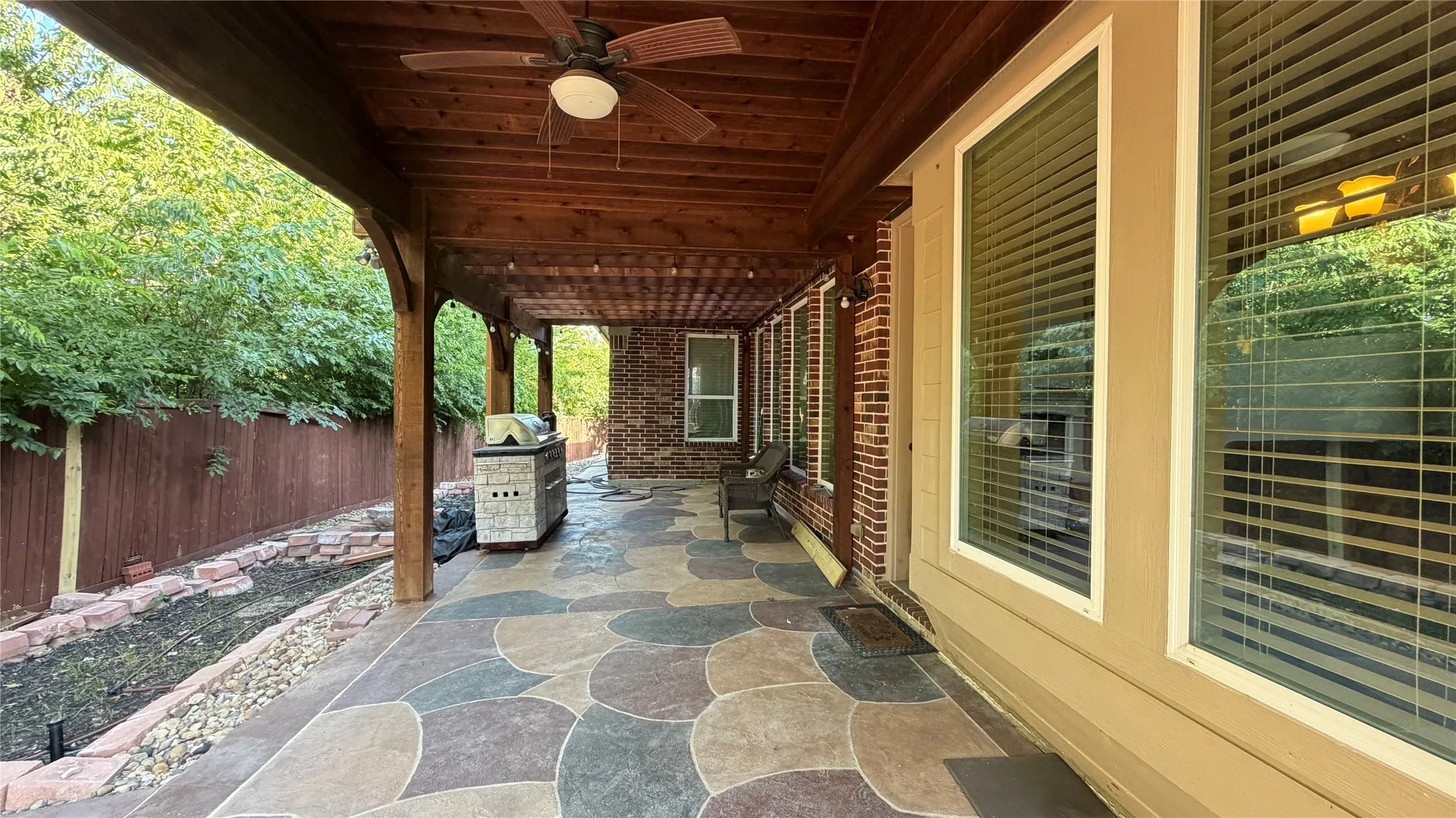 Single Family Residence For Rent in Tarrant County , 6728 S Fork Drive, North Richland Hills, Texas 76182, 6 Bedrooms, 5 Bathrooms, 3 Garage spaces, 4,593 Sqft, built in 2012, Price $4,700, mls#21314611, Real Estate Agent in North Richland Hills, Homes For Rent in Tarrant county, Homes For Rent in North Richland Hills, Realtor in North Richland Hills Texas, Real Estate Brokerage Independent Realty Texas, Luminita Cordes Realtor
