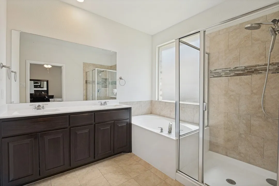 Single Family Residence For Sale in Ellis County , 2619 Sunburst Drive, Glenn Heights, Texas 75154, 3 Bedroom, 2 Bathroom, 2 Garage spaces, 2,145 Sqft, built in 2019, mls#21314357, Real Estate Agent in Glenn Heights, Homes For Sale in Ellis county, Homes For Sale in Glenn Heights, Realtor in Glenn Heights Texas, Real Estate Brokerage Independent Realty Texas, Luminita Cordes Realtor