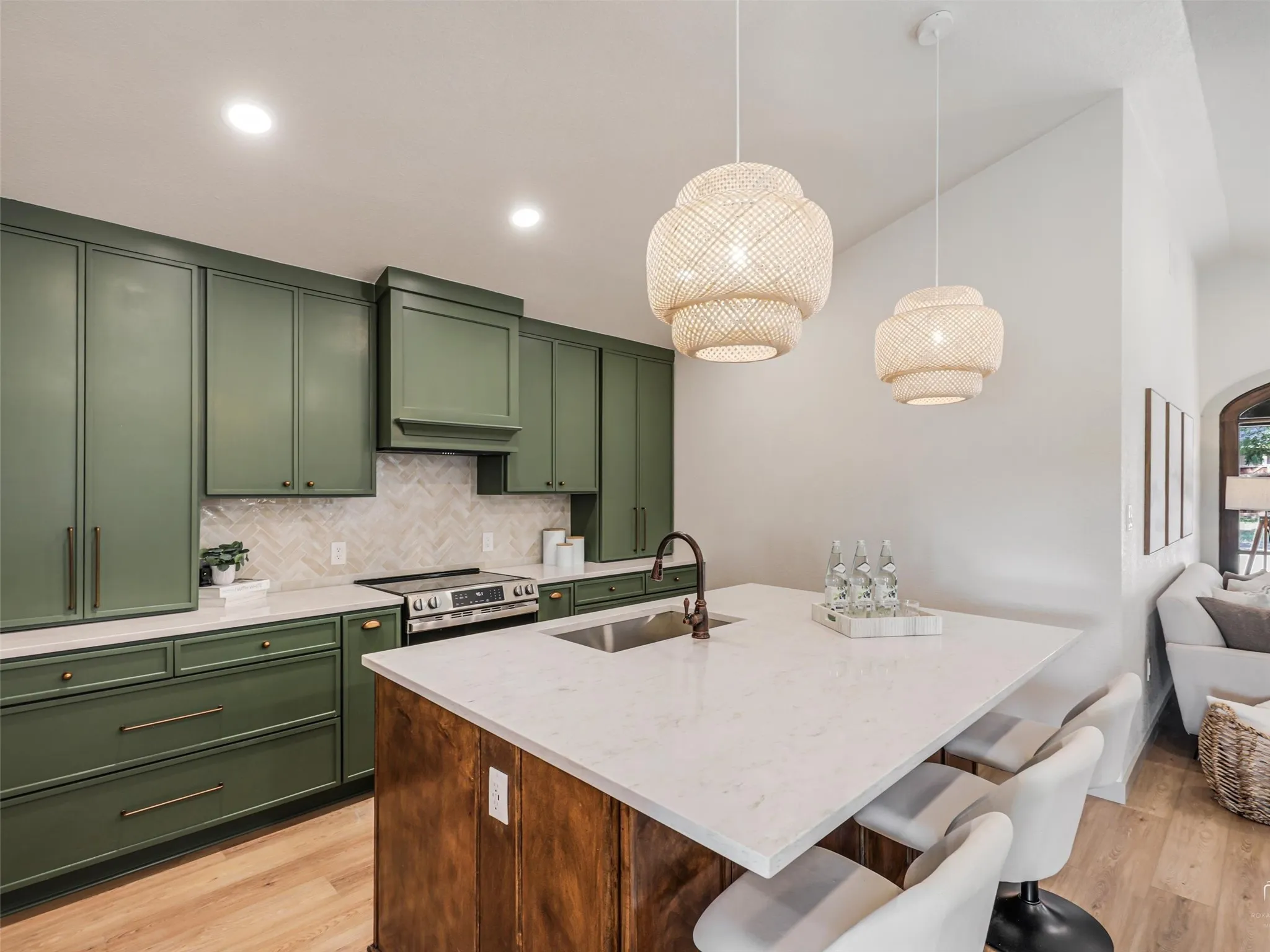 Single Family Residence For Sale in Collin County , 9800 N County, Frisco, Texas 75033, 3 Bedroom, 3 Bathroom, Garage spaces, 1,784 Sqft, built in 1976, mls#21313815, Real Estate Agent in Frisco, Homes For Sale in Collin county, Homes For Sale in Frisco, Realtor in Frisco Texas, Real Estate Brokerage Independent Realty Texas, Luminita Cordes Realtor