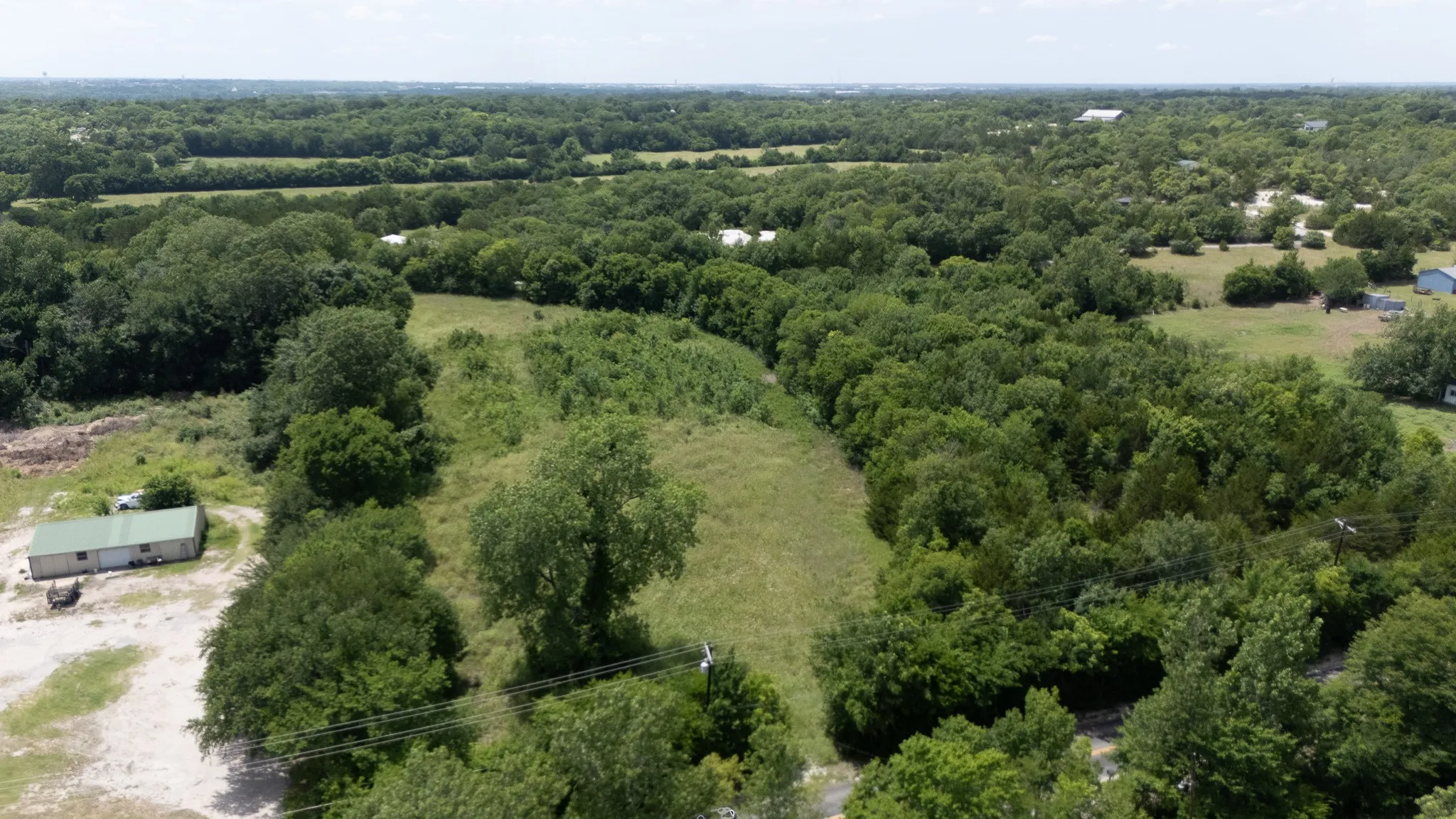 Single Family Residence For Sale in Collin County , 101 Primrose, New Hope, Texas 75071, 3 Bedroom, 2 Bathroom, 2 Garage spaces, 2,366 Sqft, built in 1978, mls#21314619, Real Estate Agent in New Hope, Homes For Sale in Collin county, Homes For Sale in New Hope, Realtor in New Hope Texas, Real Estate Brokerage Independent Realty Texas, Luminita Cordes Realtor