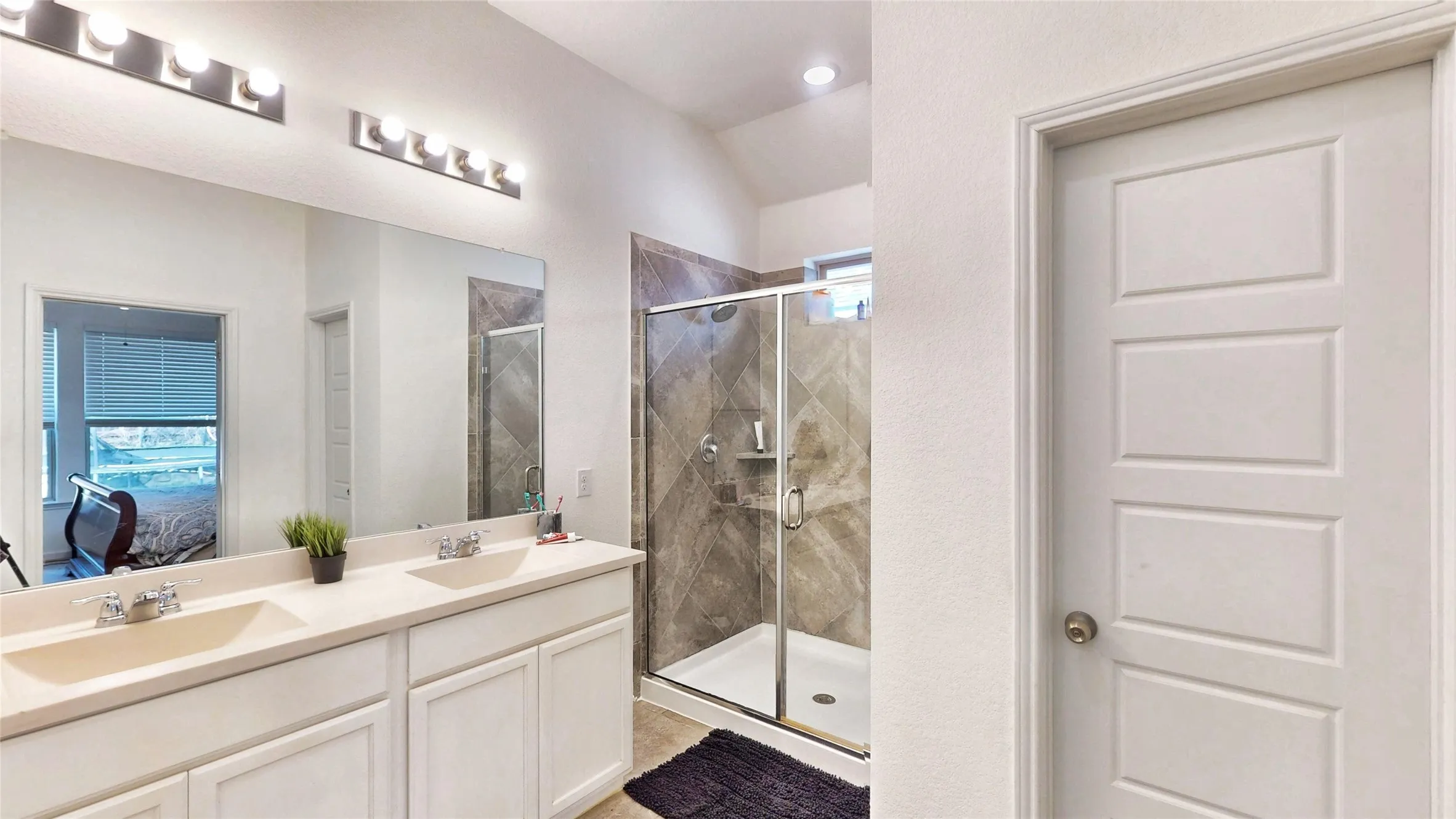 Single Family Residence For Sale in Kaufman County , 1636 Pike Drive, Forney, Texas 75126, 4 Bedroom, 3 Bathroom, 2 Garage spaces, 2,245 Sqft, built in 2017, mls#21314621, Real Estate Agent in Forney, Homes For Sale in Kaufman county, Homes For Sale in Forney, Realtor in Forney Texas, Real Estate Brokerage Independent Realty Texas, Luminita Cordes Realtor