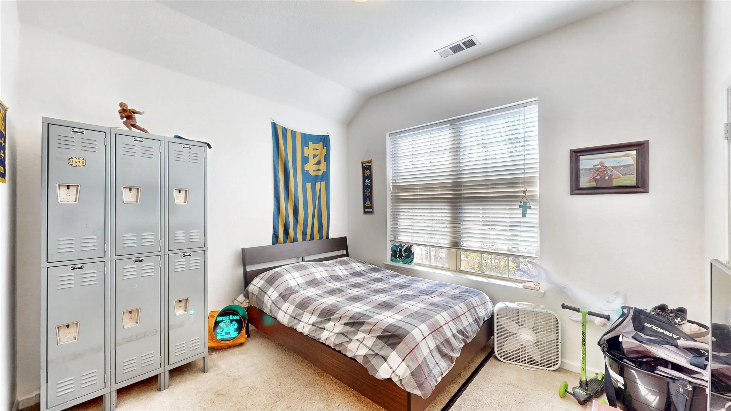 Single Family Residence For Sale in Kaufman County , 1636 Pike Drive, Forney, Texas 75126, 4 Bedroom, 3 Bathroom, 2 Garage spaces, 2,245 Sqft, built in 2017, mls#21314621, Real Estate Agent in Forney, Homes For Sale in Kaufman county, Homes For Sale in Forney, Realtor in Forney Texas, Real Estate Brokerage Independent Realty Texas, Luminita Cordes Realtor