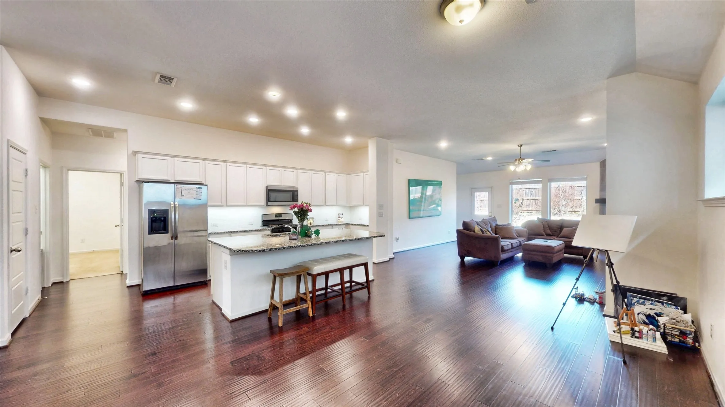 Single Family Residence For Sale in Kaufman County , 1636 Pike Drive, Forney, Texas 75126, 4 Bedroom, 3 Bathroom, 2 Garage spaces, 2,245 Sqft, built in 2017, mls#21314621, Real Estate Agent in Forney, Homes For Sale in Kaufman county, Homes For Sale in Forney, Realtor in Forney Texas, Real Estate Brokerage Independent Realty Texas, Luminita Cordes Realtor