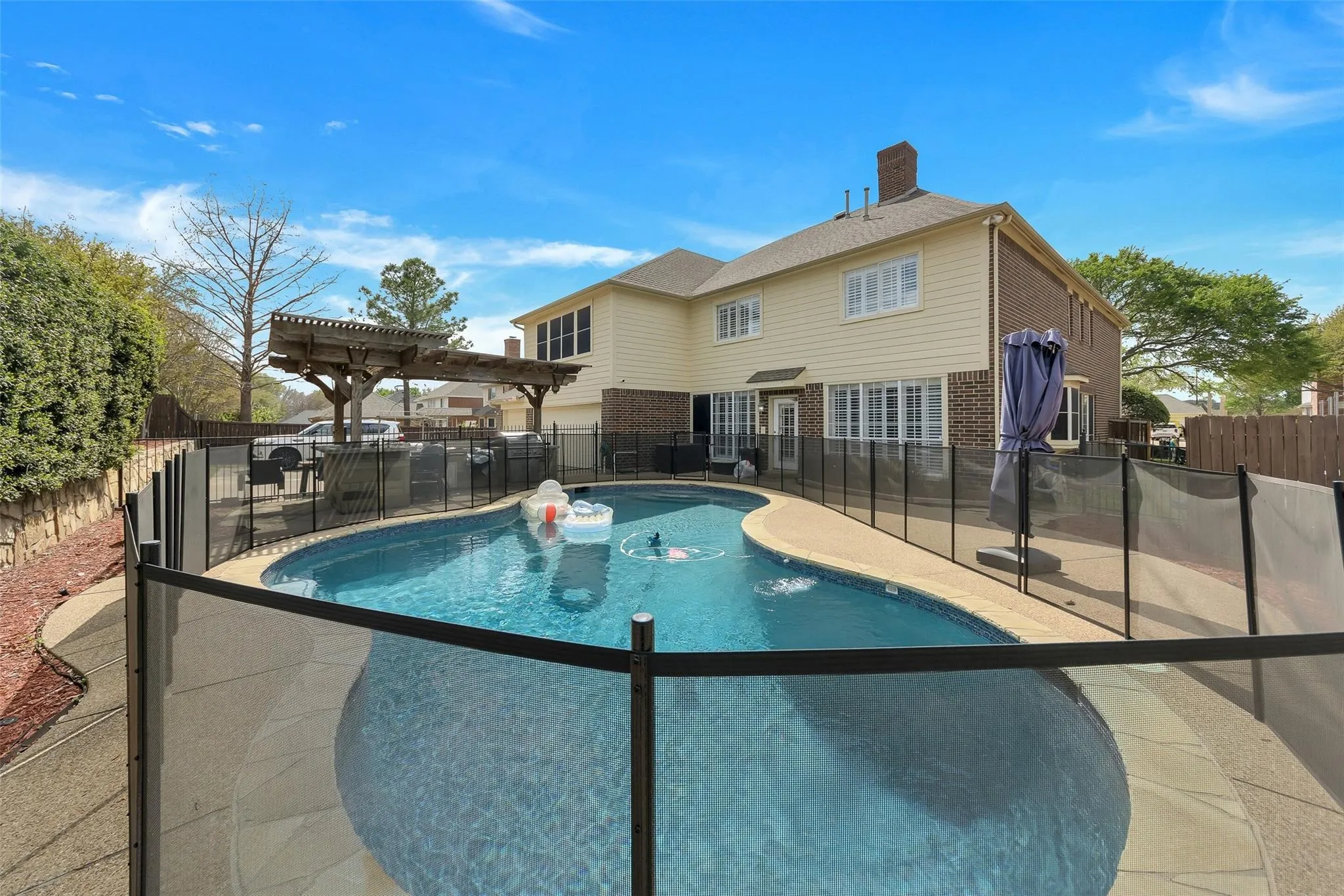 Single Family Residence For Rent in Tarrant County , 205 Bob O Link Drive, Southlake, Texas 76092, 5 Bedrooms, 4 Bathrooms, 3 Garage spaces, 5,163 Sqft, built in 1996, Price $6,250, mls#21314622, Real Estate Agent in Southlake, Homes For Rent in Tarrant county, Homes For Rent in Southlake, Realtor in Southlake Texas, Real Estate Brokerage Independent Realty Texas, Luminita Cordes Realtor