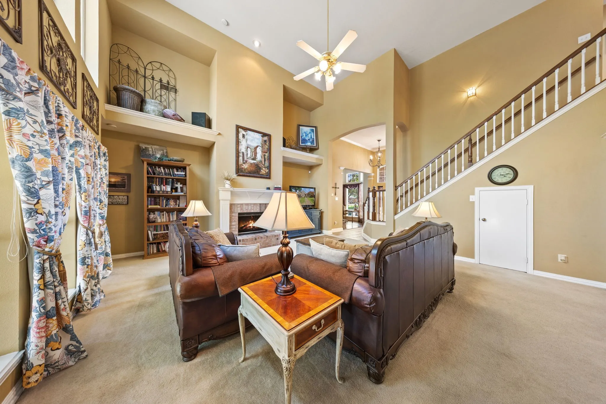 Single Family Residence For Sale in Collin County , 751 Yellowstone Drive, Allen, Texas 75002, 5 Bedroom, 3 Bathroom, 2 Garage spaces, 3,156 Sqft, built in 1998, mls#21311128, Real Estate Agent in Allen, Homes For Sale in Collin county, Homes For Sale in Allen, Realtor in Allen Texas, Real Estate Brokerage Independent Realty Texas, Luminita Cordes Realtor