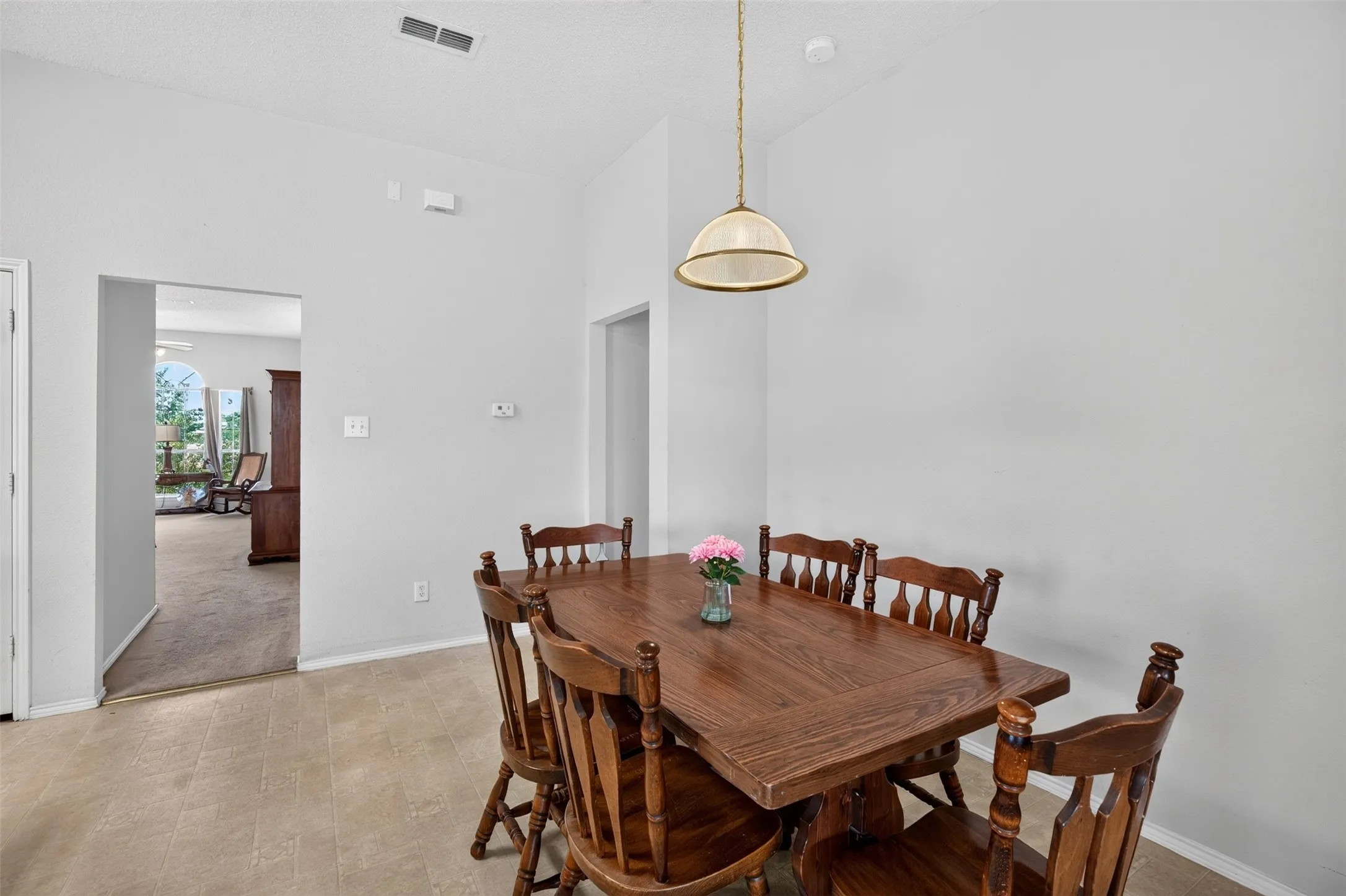 Single Family Residence For Sale in Tarrant County , 10208 Dallam Lane, Fort Worth, Texas 76108, 4 Bedroom, 2 Bathroom, 2 Garage spaces, 1,890 Sqft, built in 2003, mls#21312159, Real Estate Agent in Fort Worth, Homes For Sale in Tarrant county, Homes For Sale in Fort Worth, Realtor in Fort Worth Texas, Real Estate Brokerage Independent Realty Texas, Luminita Cordes Realtor