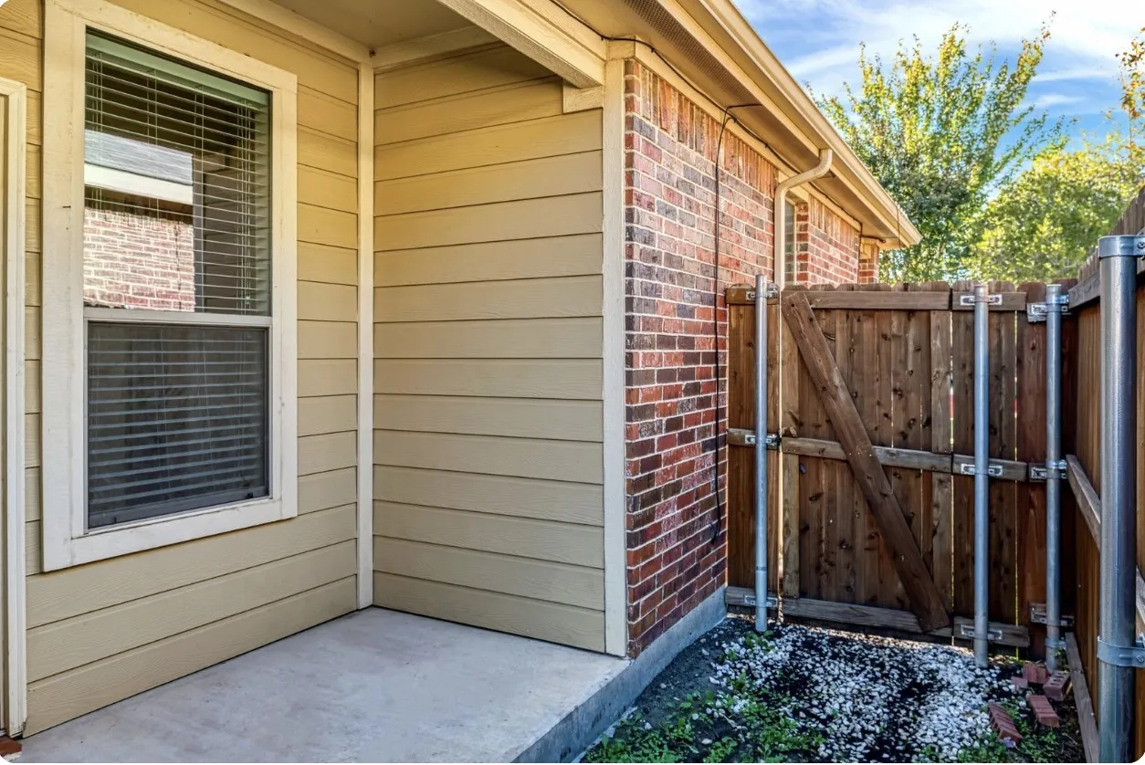 Duplex For Sale in Collin County , 356 & 358 Schirra Court, Lavon, Texas 75166, 6 Bedroom, 4 Bathroom, 2 Garage spaces, 2,404 Sqft, built in 2010, mls#21314529, Real Estate Agent in Lavon, Homes For Sale in Collin county, Homes For Sale in Lavon, Realtor in Lavon Texas, Real Estate Brokerage Independent Realty Texas, Luminita Cordes Realtor