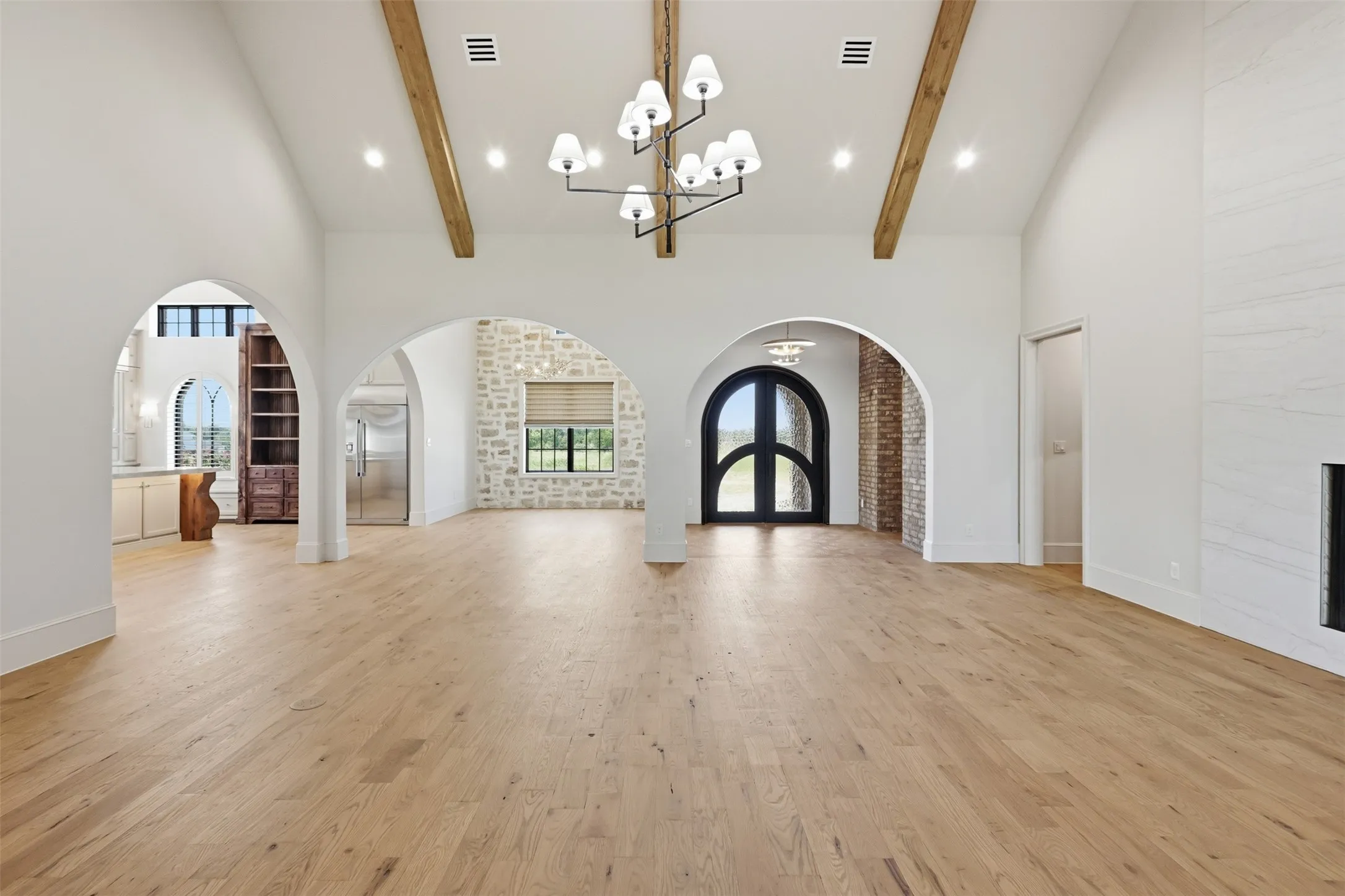 Single Family Residence For Sale in Denton County , 3500 Fairway Drive, Denton, Texas 76226, 4 Bedroom, 5 Bathroom, 3 Garage spaces, 5,359 Sqft, built in 2024, mls#21313536, Real Estate Agent in Denton, Homes For Sale in Denton county, Homes For Sale in Denton, Realtor in Denton Texas, Real Estate Brokerage Independent Realty Texas, Luminita Cordes Realtor