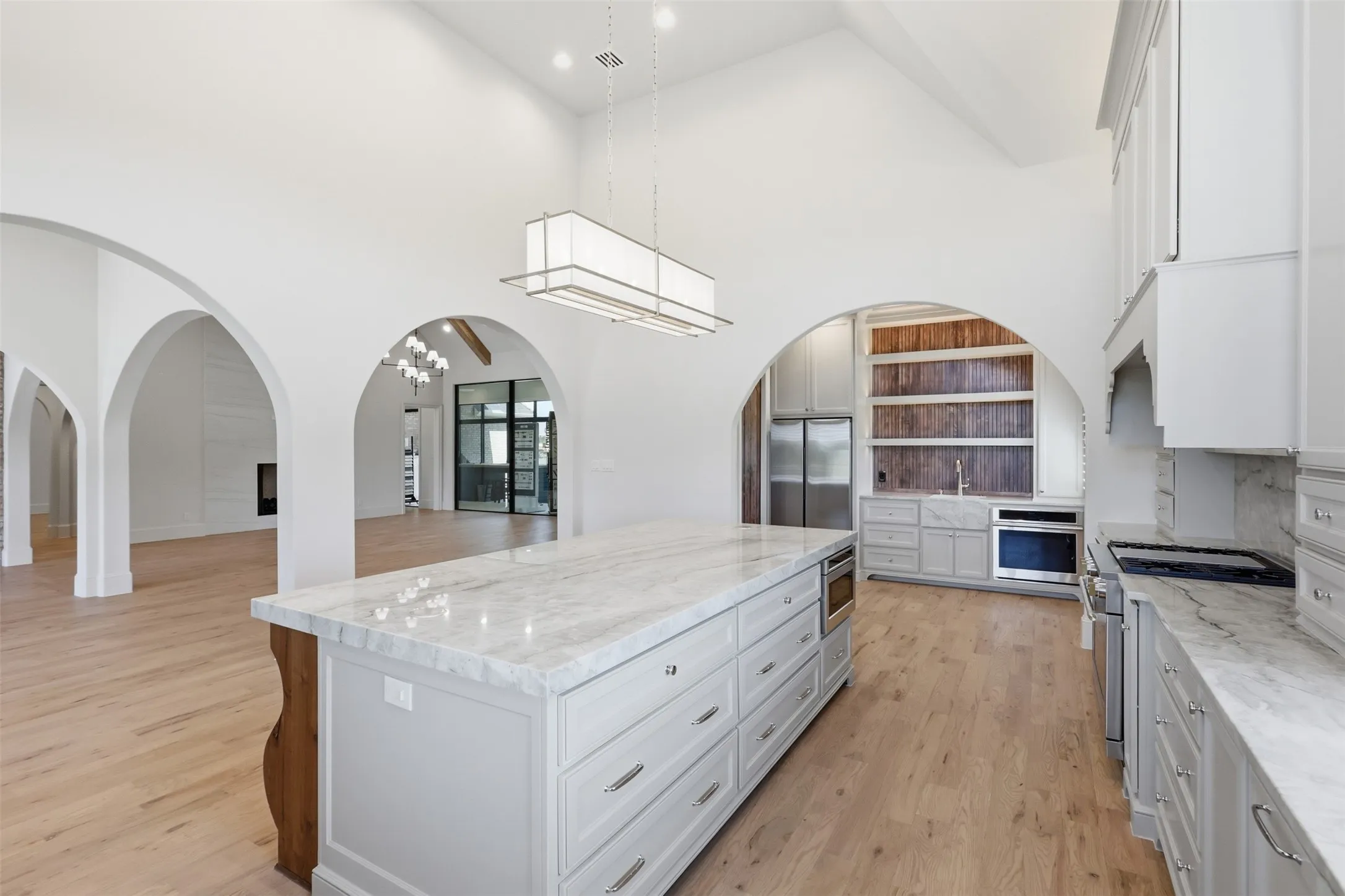 Single Family Residence For Sale in Denton County , 3500 Fairway Drive, Denton, Texas 76226, 4 Bedroom, 5 Bathroom, 3 Garage spaces, 5,359 Sqft, built in 2024, mls#21313536, Real Estate Agent in Denton, Homes For Sale in Denton county, Homes For Sale in Denton, Realtor in Denton Texas, Real Estate Brokerage Independent Realty Texas, Luminita Cordes Realtor