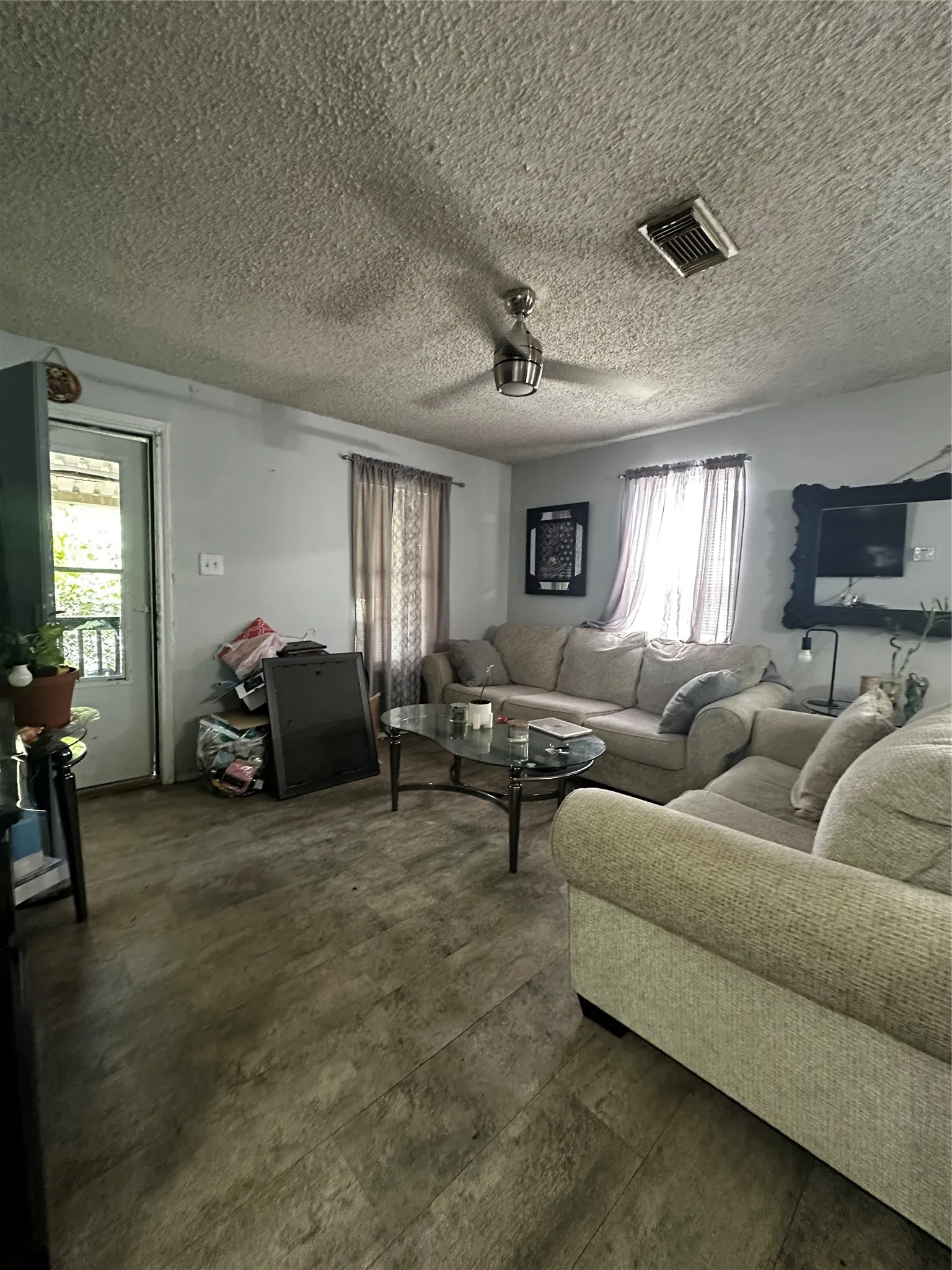 Complemented by light gray wall paint