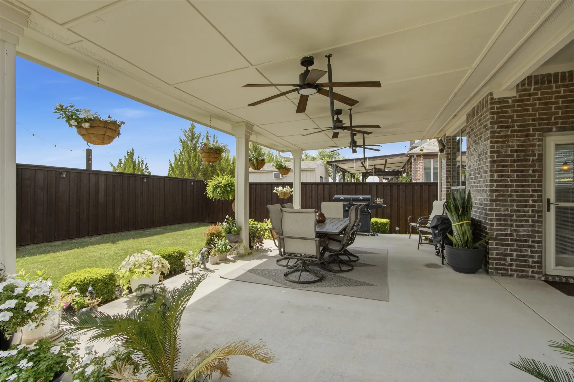 Single Family Residence For Sale in Denton County , 1332 Hudson Lane, Prosper, Texas 75078, 4 Bedroom, 4 Bathroom, 3 Garage spaces, 3,183 Sqft, built in 2016, mls#21313961, Real Estate Agent in Prosper, Homes For Sale in Denton county, Homes For Sale in Prosper, Realtor in Prosper Texas, Real Estate Brokerage Independent Realty Texas, Luminita Cordes Realtor