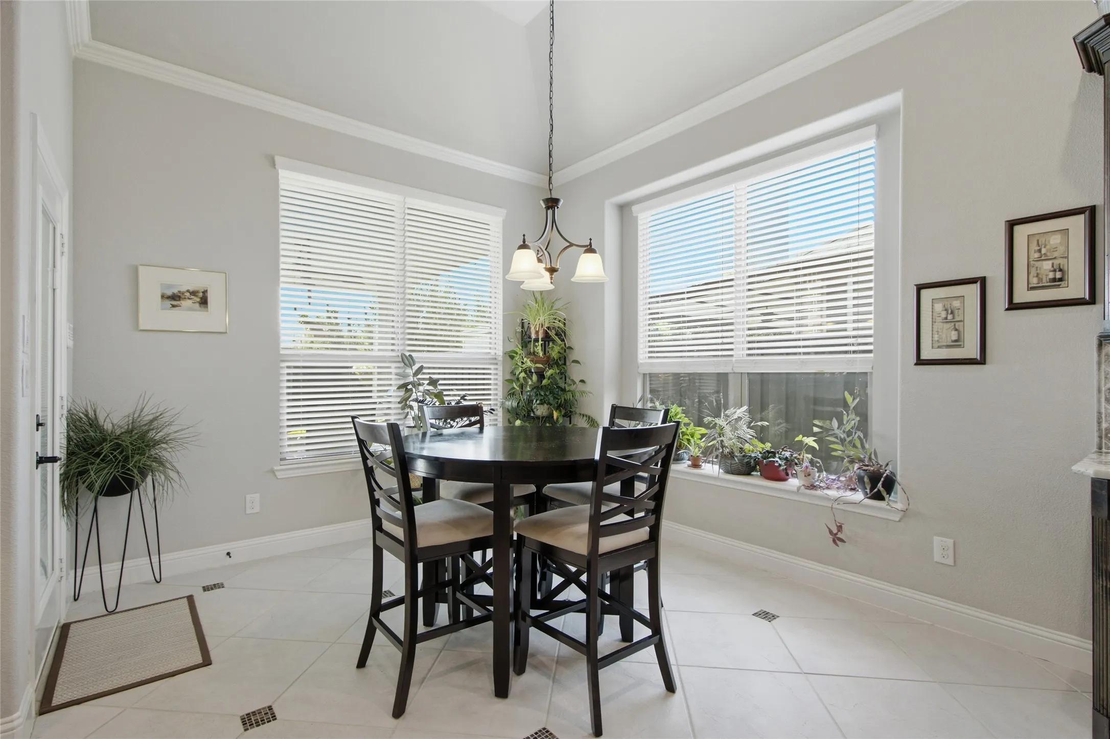 Single Family Residence For Sale in Denton County , 1332 Hudson Lane, Prosper, Texas 75078, 4 Bedroom, 4 Bathroom, 3 Garage spaces, 3,183 Sqft, built in 2016, mls#21313961, Real Estate Agent in Prosper, Homes For Sale in Denton county, Homes For Sale in Prosper, Realtor in Prosper Texas, Real Estate Brokerage Independent Realty Texas, Luminita Cordes Realtor