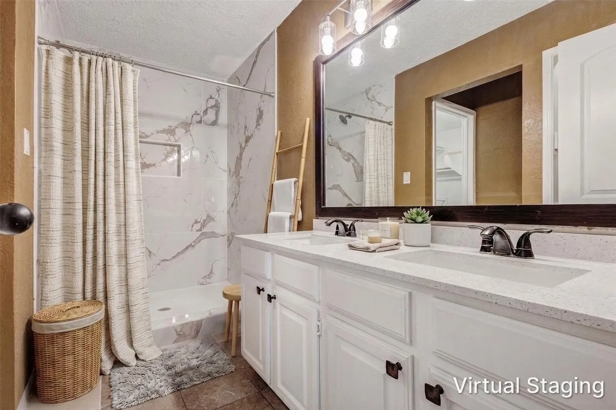 Single Family Residence For Sale in Tarrant County , 5808 Caprock Drive, Arlington, Texas 76018, 3 Bedroom, 4 Bathroom, 2 Garage spaces, 1,980 Sqft, built in 1992, mls#21297301, Real Estate Agent in Arlington, Homes For Sale in Tarrant county, Homes For Sale in Arlington, Realtor in Arlington Texas, Real Estate Brokerage Independent Realty Texas, Luminita Cordes Realtor