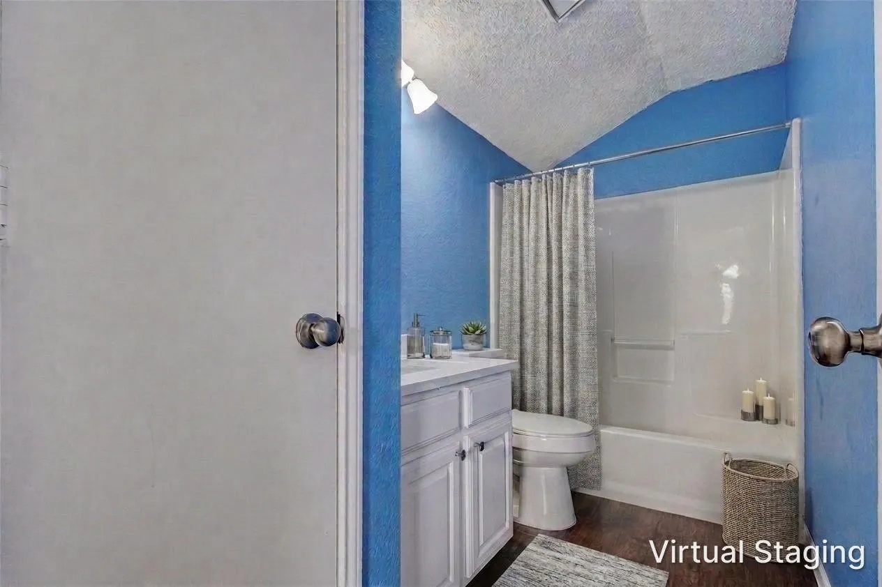 Single Family Residence For Sale in Tarrant County , 5808 Caprock Drive, Arlington, Texas 76018, 3 Bedroom, 4 Bathroom, 2 Garage spaces, 1,980 Sqft, built in 1992, mls#21297301, Real Estate Agent in Arlington, Homes For Sale in Tarrant county, Homes For Sale in Arlington, Realtor in Arlington Texas, Real Estate Brokerage Independent Realty Texas, Luminita Cordes Realtor