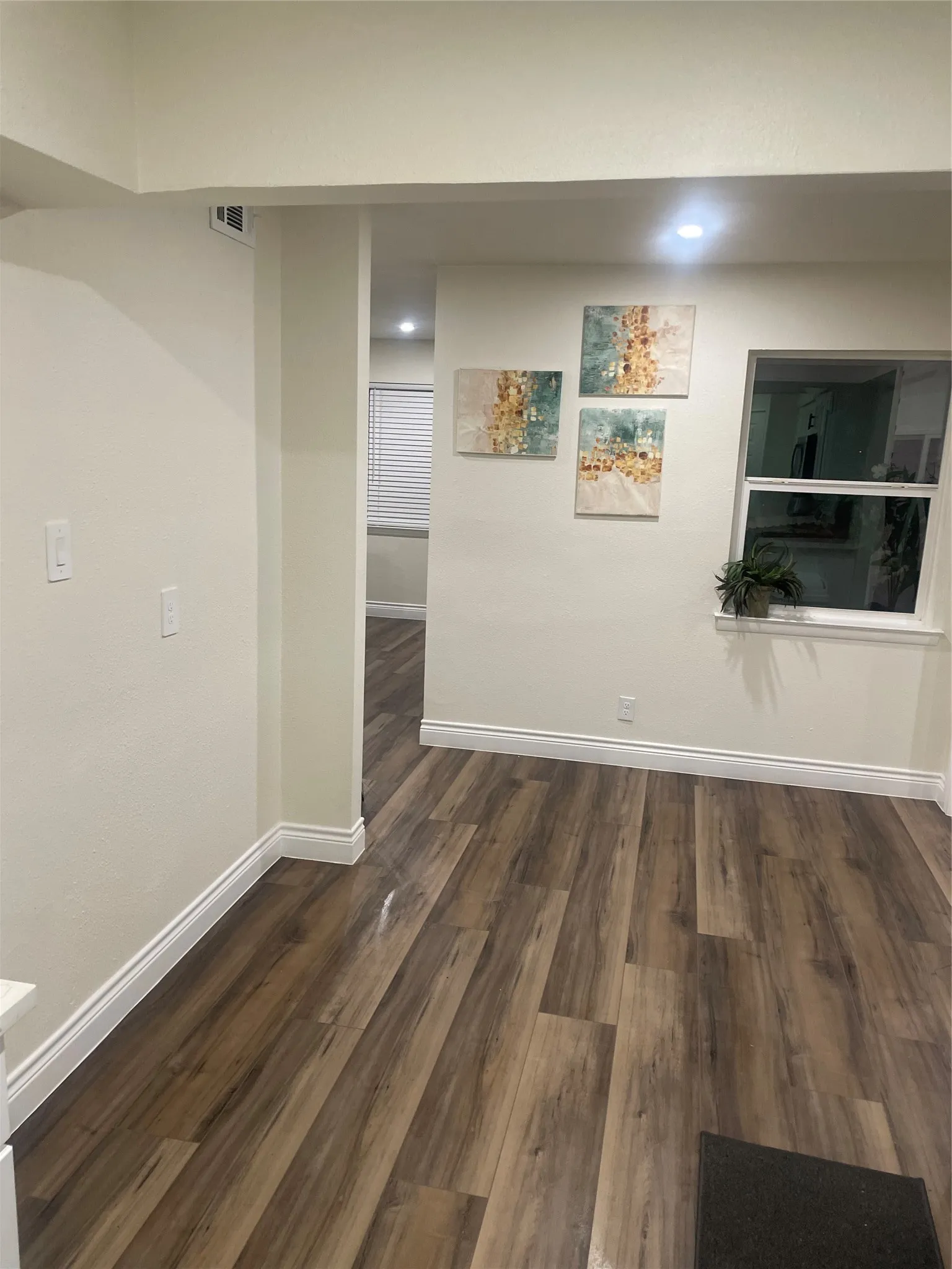 Single Family Residence For Sale in Dallas County , 1266 Hortense Avenue, Dallas, Texas 75216, 4 Bedroom, 2 Bathroom, Garage spaces, 1,782 Sqft, built in 1954, mls#21314680, Real Estate Agent in Dallas, Homes For Sale in Dallas county, Homes For Sale in Dallas, Realtor in Dallas Texas, Real Estate Brokerage Independent Realty Texas, Luminita Cordes Realtor