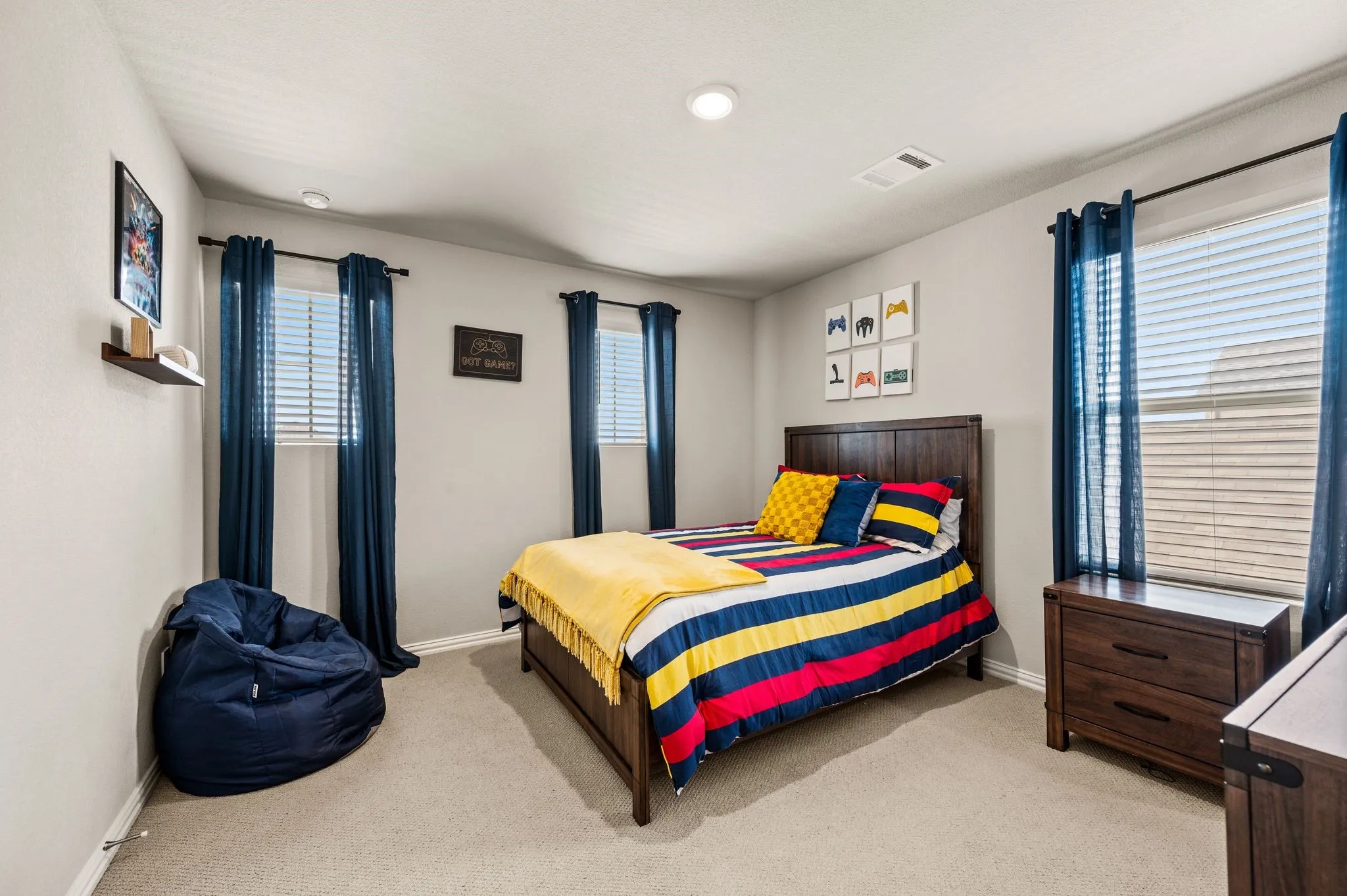 Single Family Residence For Sale in Tarrant County , 6429 Hidden Flower Way, Fort Worth, Texas 76036, 5 Bedroom, 3 Bathroom, 2 Garage spaces, 3,052 Sqft, built in 2024, mls#21314098, Real Estate Agent in Fort Worth, Homes For Sale in Tarrant county, Homes For Sale in Fort Worth, Realtor in Fort Worth Texas, Real Estate Brokerage Independent Realty Texas, Luminita Cordes Realtor