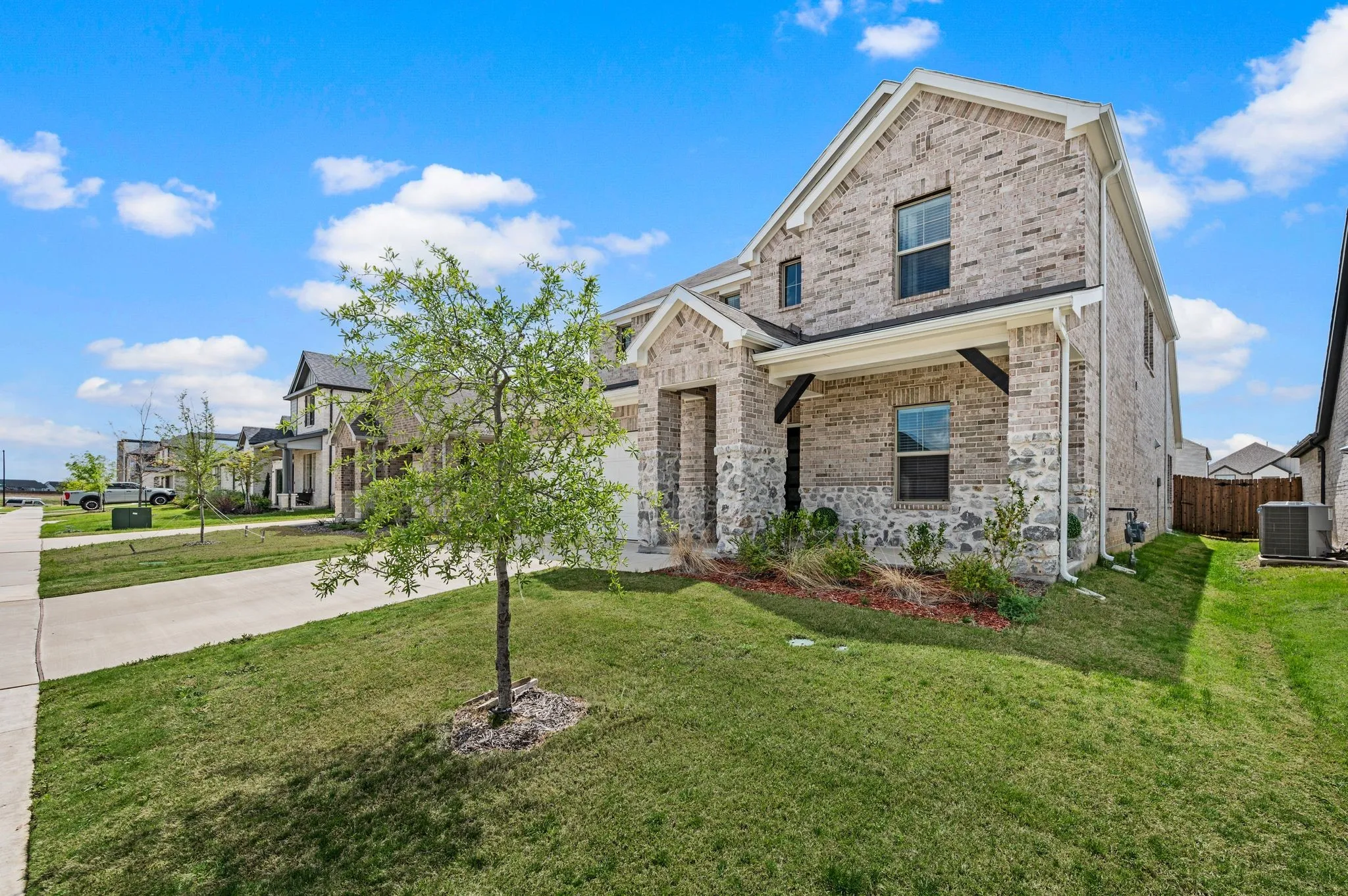 Single Family Residence For Sale in Tarrant County , 6429 Hidden Flower Way, Fort Worth, Texas 76036, 5 Bedroom, 3 Bathroom, 2 Garage spaces, 3,052 Sqft, built in 2024, mls#21314098, Real Estate Agent in Fort Worth, Homes For Sale in Tarrant county, Homes For Sale in Fort Worth, Realtor in Fort Worth Texas, Real Estate Brokerage Independent Realty Texas, Luminita Cordes Realtor