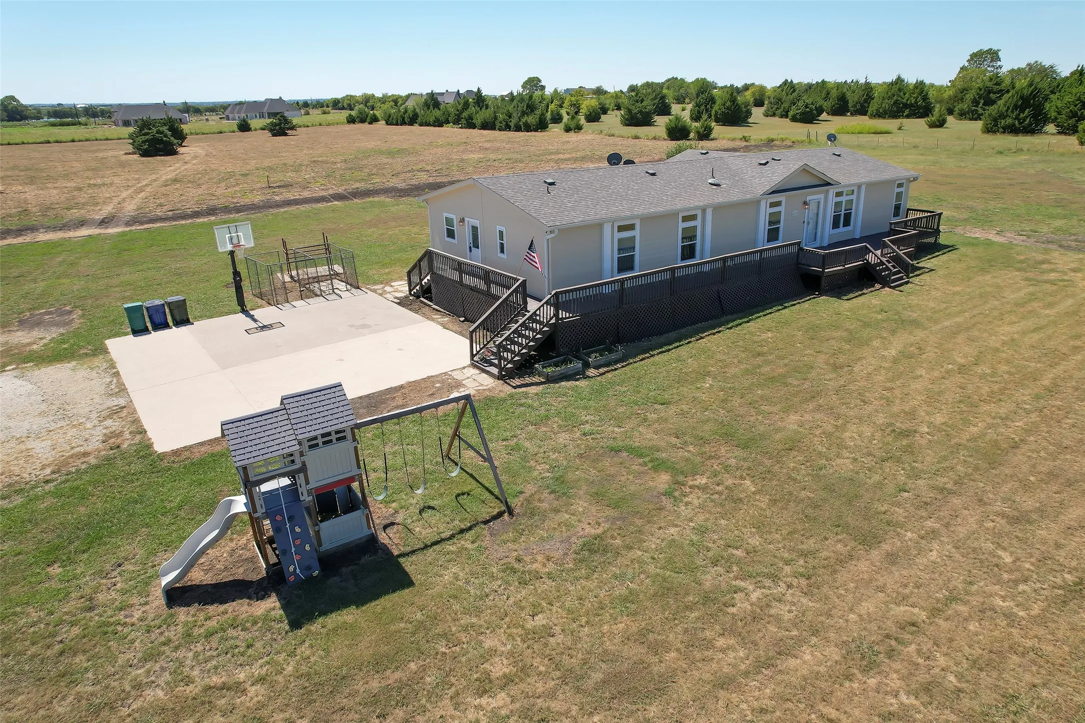 Manufactured Home For Rent in Collin County , 6477 County Road 179, Celina, Texas 75009, 4 Bedroom, 3 Bathroom, Garage spaces, 2,374 Sqft, built in 2001, mls#21314655, Real Estate Agent in Celina, Homes For Rent in Collin county, Homes For Rent in Celina, Realtor in Celina Texas, Real Estate Brokerage Independent Realty Texas, Luminita Cordes Realtor