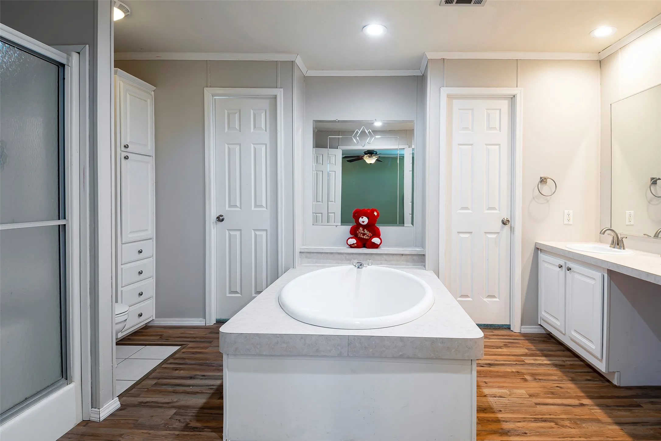 Manufactured Home For Rent in Collin County , 6477 County Road 179, Celina, Texas 75009, 4 Bedroom, 3 Bathroom, Garage spaces, 2,374 Sqft, built in 2001, mls#21314655, Real Estate Agent in Celina, Homes For Rent in Collin county, Homes For Rent in Celina, Realtor in Celina Texas, Real Estate Brokerage Independent Realty Texas, Luminita Cordes Realtor