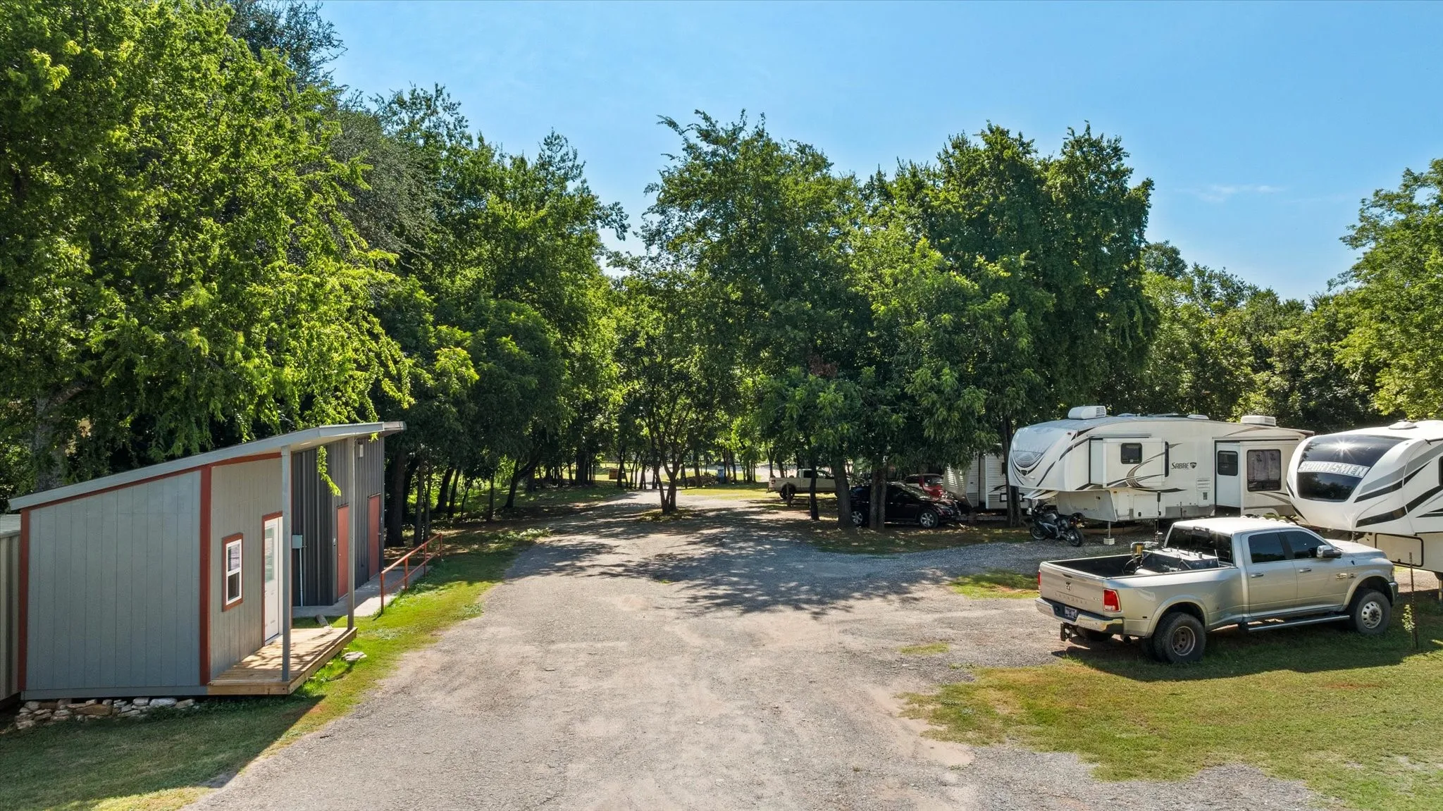 Laundromat/restrooms/showers. View of Rv slots