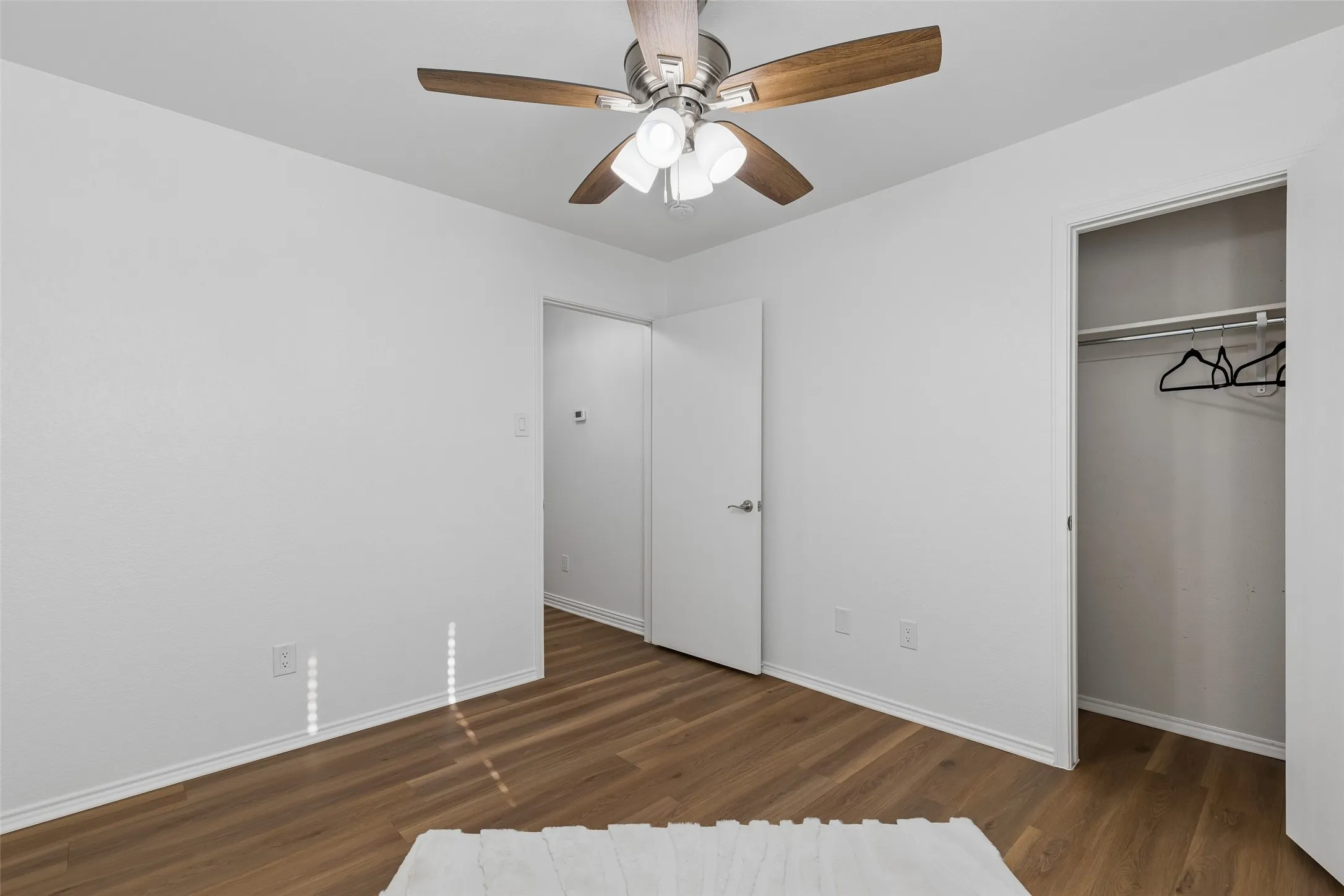 Single Family Residence For Sale in Tarrant County , 8364 Bowspirit Lane, Fort Worth, Texas 76053, 3 Bedroom, 2 Bathroom, 2 Garage spaces, 1,722 Sqft, built in 2003, mls#21314707, Real Estate Agent in Fort Worth, Homes For Sale in Tarrant county, Homes For Sale in Fort Worth, Realtor in Fort Worth Texas, Real Estate Brokerage Independent Realty Texas, Luminita Cordes Realtor