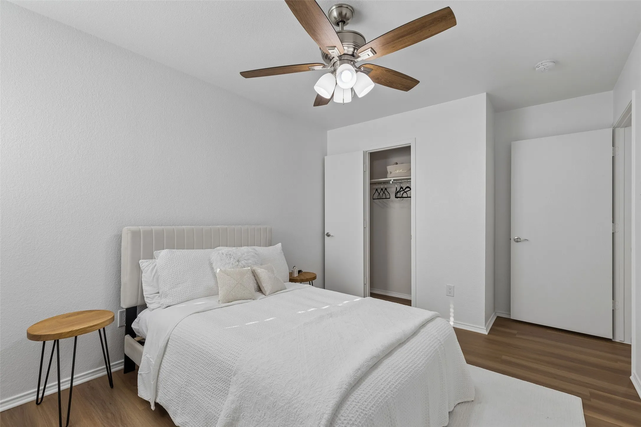 Single Family Residence For Sale in Tarrant County , 8364 Bowspirit Lane, Fort Worth, Texas 76053, 3 Bedroom, 2 Bathroom, 2 Garage spaces, 1,722 Sqft, built in 2003, mls#21314707, Real Estate Agent in Fort Worth, Homes For Sale in Tarrant county, Homes For Sale in Fort Worth, Realtor in Fort Worth Texas, Real Estate Brokerage Independent Realty Texas, Luminita Cordes Realtor