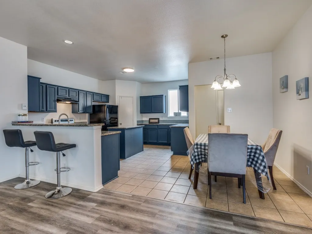 Single Family Residence For Sale in Tarrant County , 6701 Kinross Drive, Arlington, Texas 76002, 4 Bedrooms, 3 Bathrooms, Garage spaces, 2,708 Sqft, built in 2003, Price $410,000, mls#21294459, Real Estate Agent in Arlington, Homes For Sale in Tarrant county, Homes For Sale in Arlington, Realtor in Arlington Texas, Real Estate Brokerage Independent Realty Texas, Luminita Cordes Realtor
