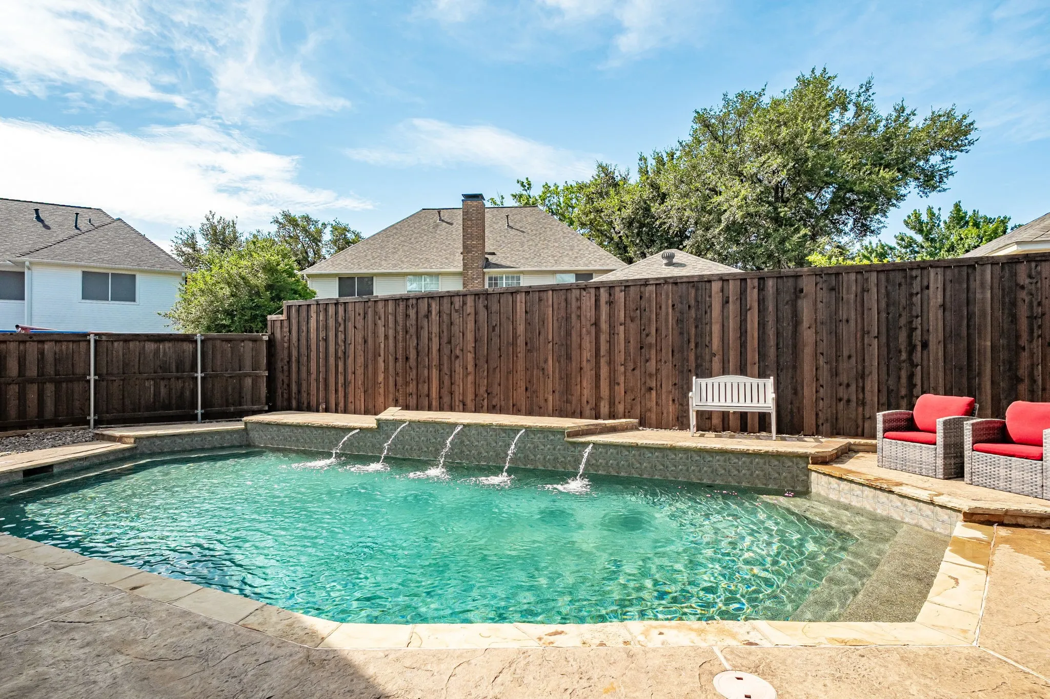 Single Family Residence For Sale in Denton County , 725 Tartan Trail, Highland Village, Texas 75077, 4 Bedroom, 4 Bathroom, 3 Garage spaces, 3,964 Sqft, built in 1988, mls#21314110, Real Estate Agent in Highland Village, Homes For Sale in Denton county, Homes For Sale in Highland Village, Realtor in Highland Village Texas, Real Estate Brokerage Independent Realty Texas, Luminita Cordes Realtor