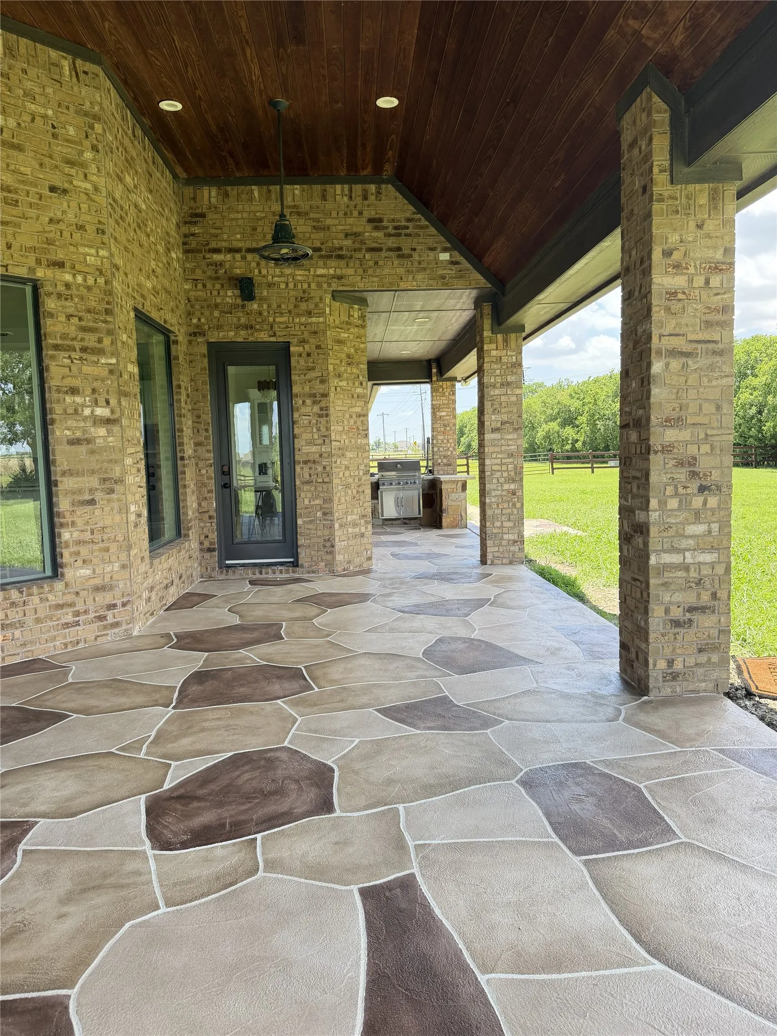 Single Family Residence For Sale in Collin County , 3400 N Preston Lakes Drive, Celina, Texas 75009, 5 Bedroom, 4 Bathroom, 2 Garage spaces, 3,922 Sqft, built in 2011, Price $1,350,000, mls#21308931, Real Estate Agent in Celina, Homes For Sale in Collin county, Homes For Sale in Celina, Realtor in Celina Texas, Real Estate Brokerage Independent Realty Texas, Luminita Cordes Realtor