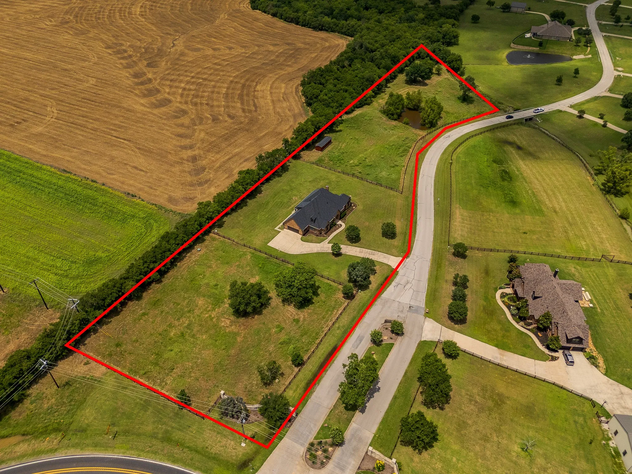 Single Family Residence For Sale in Collin County , 3400 N Preston Lakes Drive, Celina, Texas 75009, 5 Bedroom, 4 Bathroom, 2 Garage spaces, 3,922 Sqft, built in 2011, Price $1,350,000, mls#21308931, Real Estate Agent in Celina, Homes For Sale in Collin county, Homes For Sale in Celina, Realtor in Celina Texas, Real Estate Brokerage Independent Realty Texas, Luminita Cordes Realtor