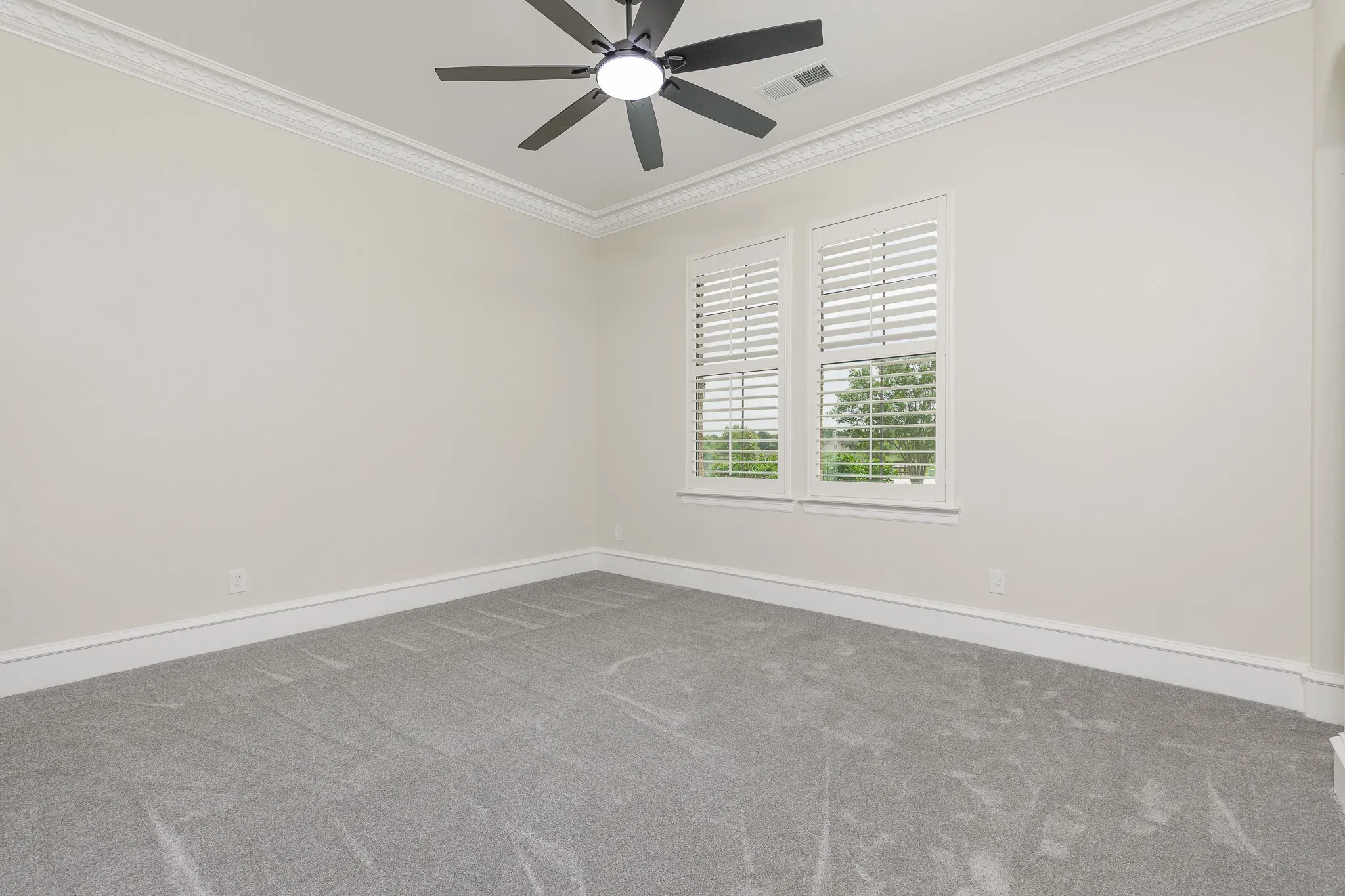 Single Family Residence For Sale in Collin County , 3400 N Preston Lakes Drive, Celina, Texas 75009, 5 Bedroom, 4 Bathroom, 2 Garage spaces, 3,922 Sqft, built in 2011, Price $1,350,000, mls#21308931, Real Estate Agent in Celina, Homes For Sale in Collin county, Homes For Sale in Celina, Realtor in Celina Texas, Real Estate Brokerage Independent Realty Texas, Luminita Cordes Realtor