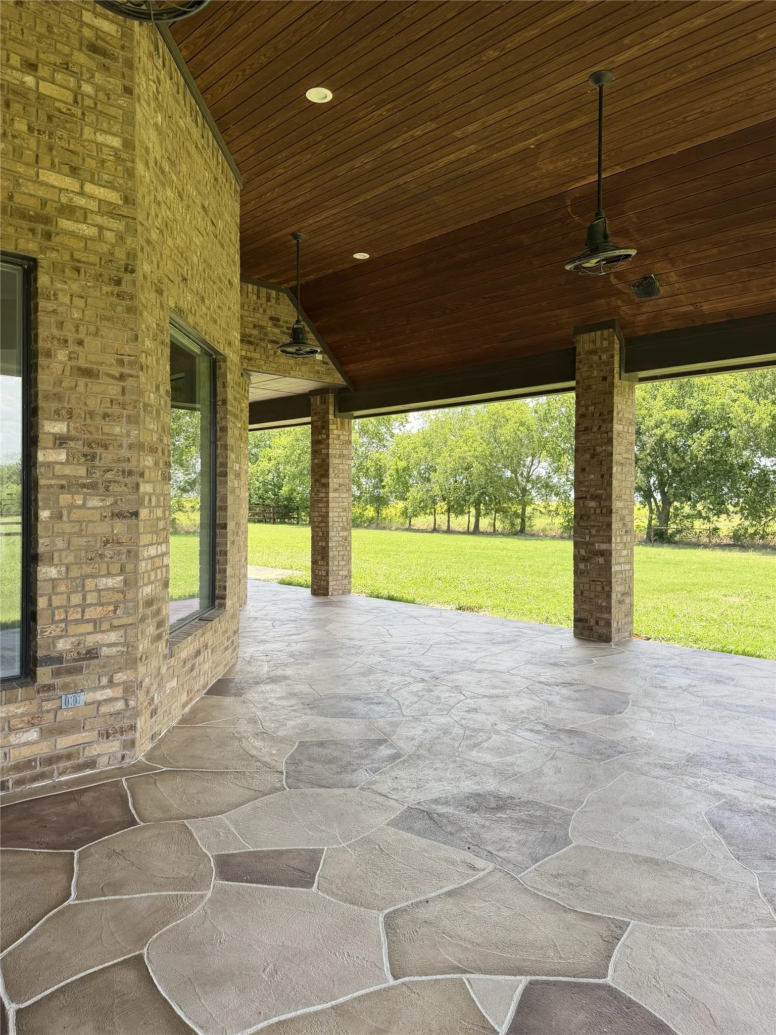 Single Family Residence For Sale in Collin County , 3400 N Preston Lakes Drive, Celina, Texas 75009, 5 Bedroom, 4 Bathroom, 2 Garage spaces, 3,922 Sqft, built in 2011, Price $1,350,000, mls#21308931, Real Estate Agent in Celina, Homes For Sale in Collin county, Homes For Sale in Celina, Realtor in Celina Texas, Real Estate Brokerage Independent Realty Texas, Luminita Cordes Realtor