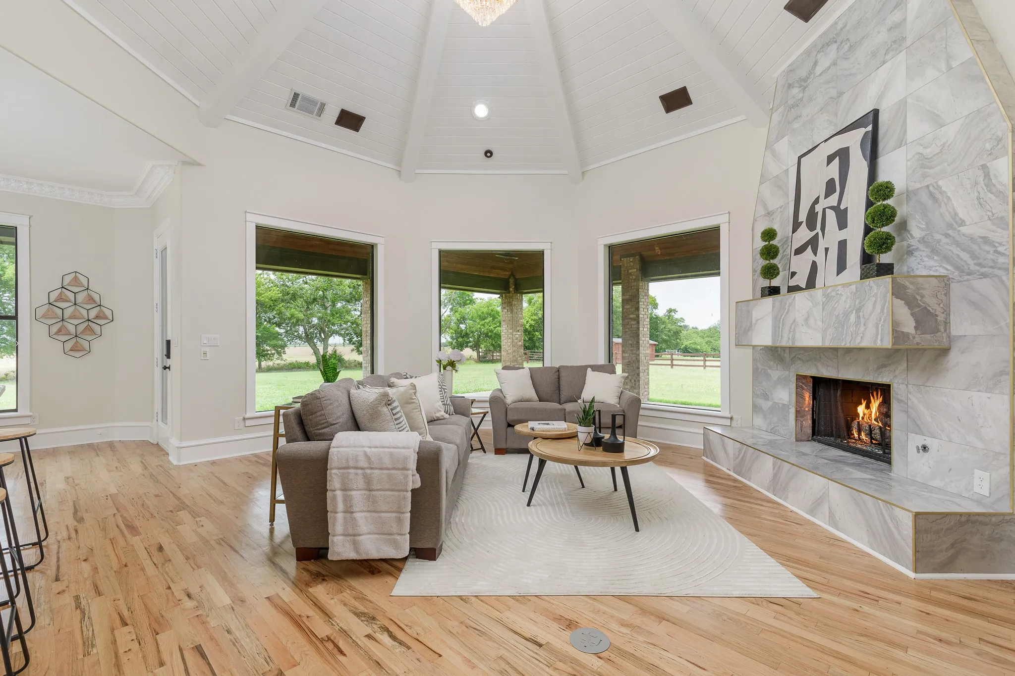 Single Family Residence For Sale in Collin County , 3400 N Preston Lakes Drive, Celina, Texas 75009, 5 Bedroom, 4 Bathroom, 2 Garage spaces, 3,922 Sqft, built in 2011, Price $1,350,000, mls#21308931, Real Estate Agent in Celina, Homes For Sale in Collin county, Homes For Sale in Celina, Realtor in Celina Texas, Real Estate Brokerage Independent Realty Texas, Luminita Cordes Realtor