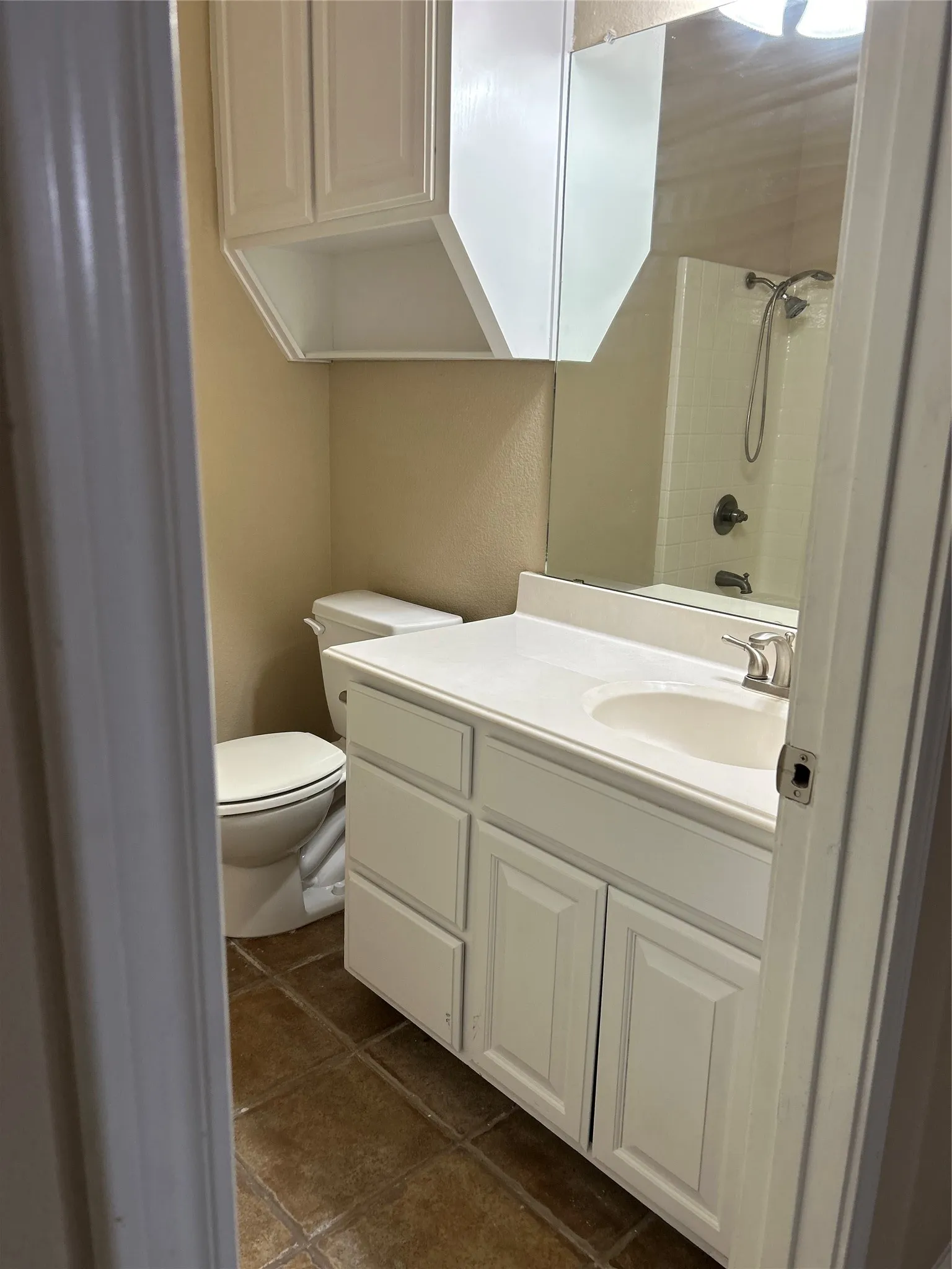 Single Family Residence For Sale in Mc Lennan County , 2409 Tigua Court, Waco, Texas 76712, 3 Bedrooms, 2 Bathrooms, 2 Garage spaces, 1,585 Sqft, built in 2006, Price $285,000, mls#21314068, Real Estate Agent in Waco, Homes For Sale in Mc Lennan county, Homes For Sale in Waco, Realtor in Waco Texas, Real Estate Brokerage Independent Realty Texas, Luminita Cordes Realtor