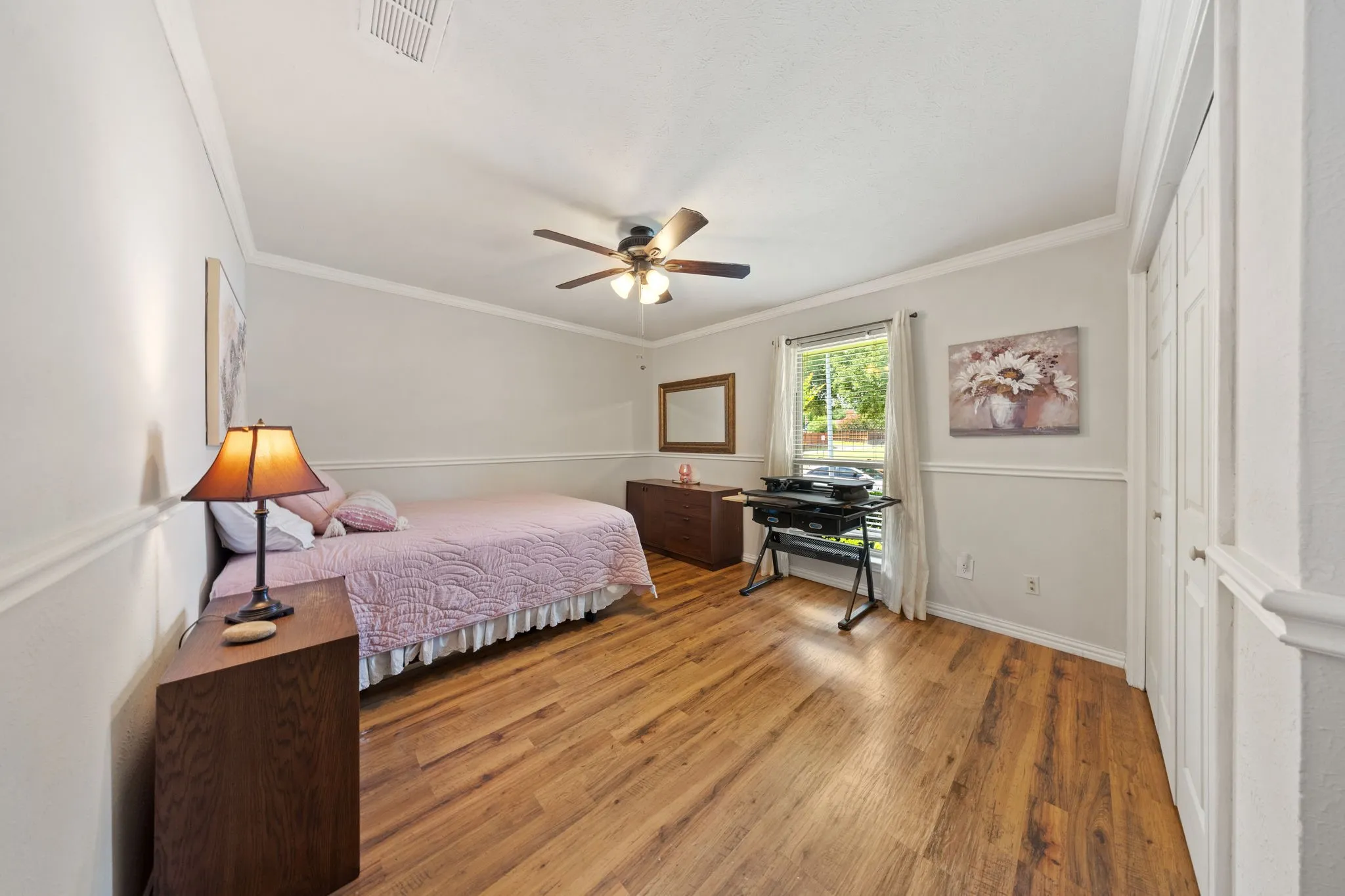 Single Family Residence For Sale in Collin County , 1521 Baffin Bay Drive, Plano, Texas 75075, 4 Bedroom, 3 Bathroom, 2 Garage spaces, 2,403 Sqft, built in 1977, mls#21314583, Real Estate Agent in Plano, Homes For Sale in Collin county, Homes For Sale in Plano, Realtor in Plano Texas, Real Estate Brokerage Independent Realty Texas, Luminita Cordes Realtor