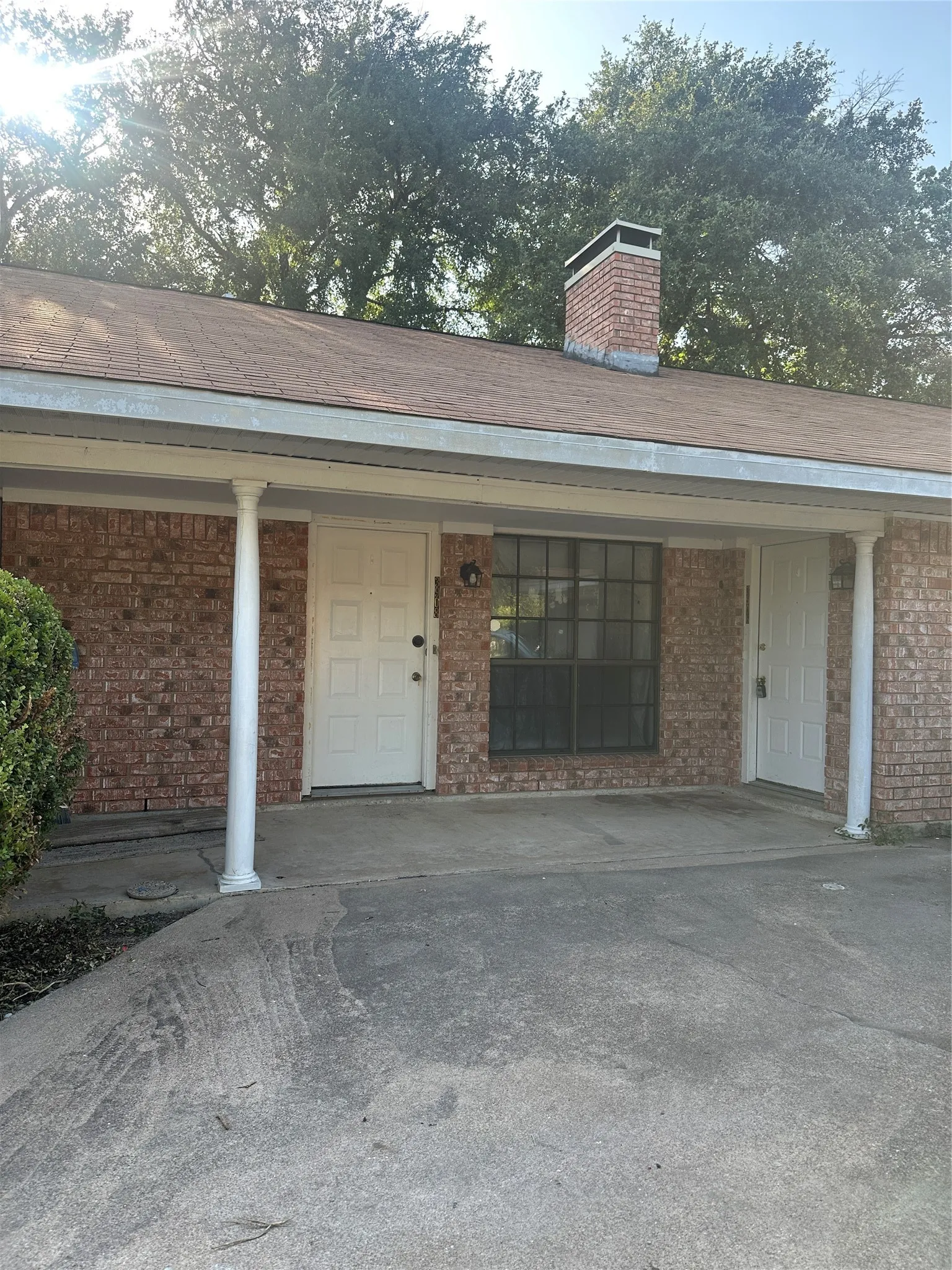 Single Family Residence For Rent in Bell County , 3906 Shallowford, Temple, Texas 76502, 2 Bedroom, 2 Bathroom, 1 Garage spaces, 1,100 Sqft, built in 1979, mls#21314630, Real Estate Agent in Temple, Homes For Rent in Bell county, Homes For Rent in Temple, Realtor in Temple Texas, Real Estate Brokerage Independent Realty Texas, Luminita Cordes Realtor