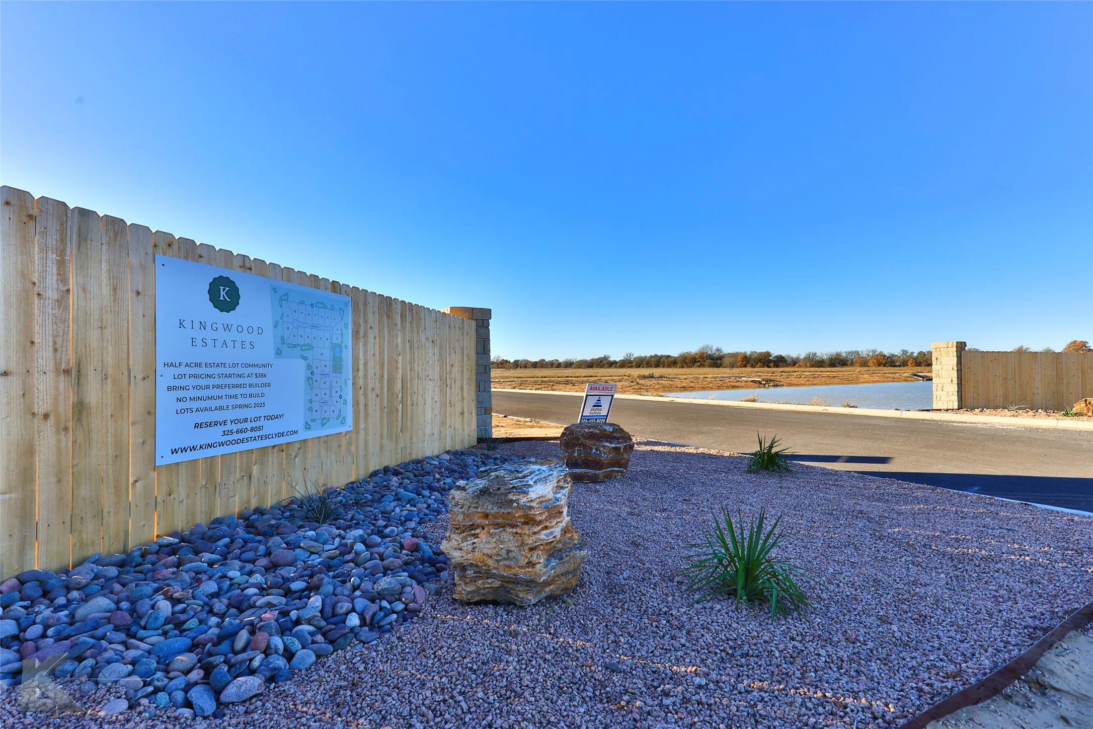 Single Family Residence For Sale in Callahan County , 803 Whispering Oaks, Clyde, Texas 79510, 3 Bedroom, 2 Bathroom, 2 Garage spaces, 1,681 Sqft, built in 2026, mls#21314379, Real Estate Agent in Clyde, Homes For Sale in Callahan county, Homes For Sale in Clyde, Realtor in Clyde Texas, Real Estate Brokerage Independent Realty Texas, Luminita Cordes Realtor
