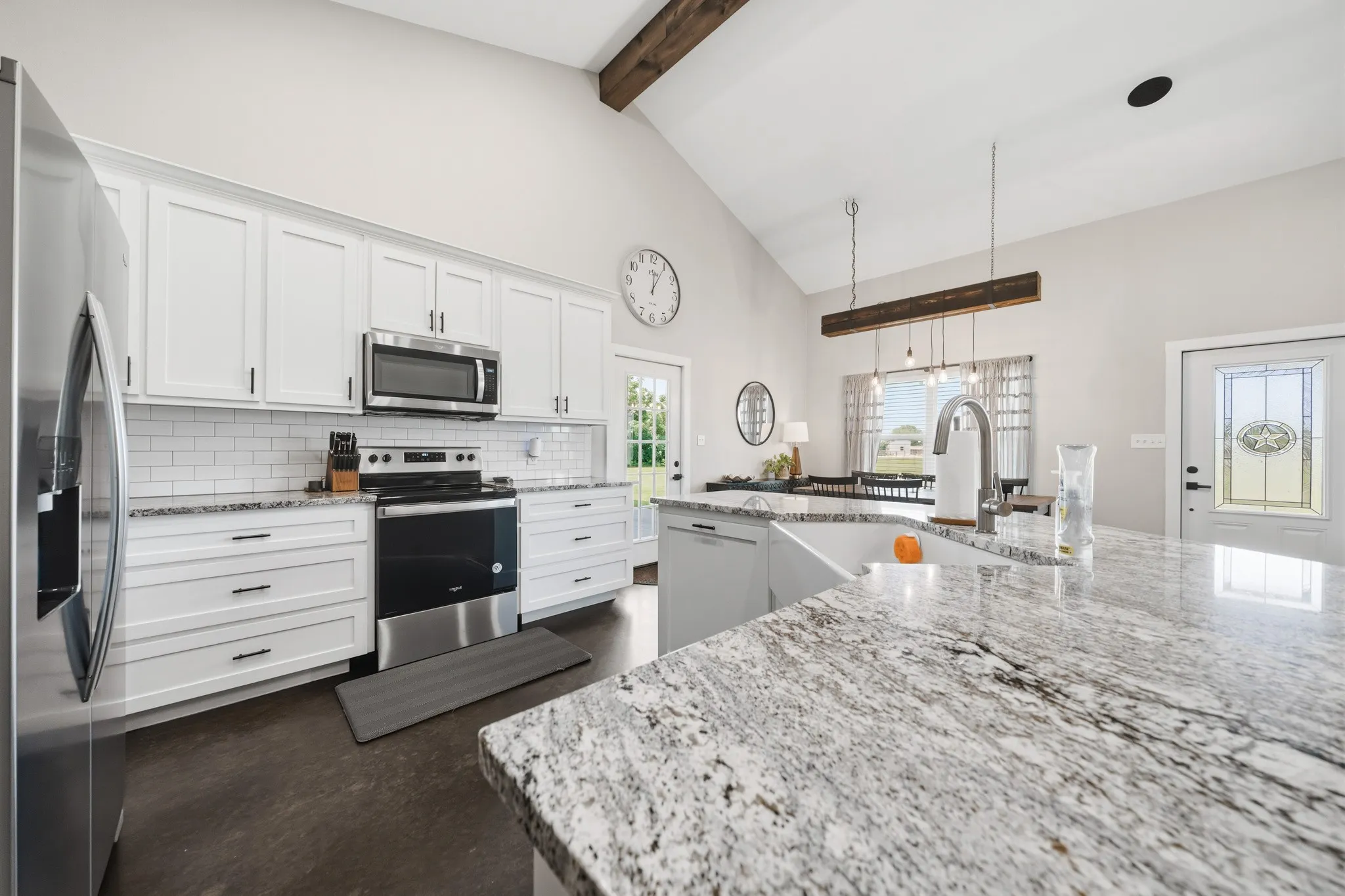 Single Family Residence For Sale in Mc Lennan County , 5839 S 3rd St Road, Waco, Texas 76706, 3 Bedroom, 2 Bathroom, Garage spaces, 1,600 Sqft, built in 2020, mls#21314447, Real Estate Agent in Waco, Homes For Sale in Mc Lennan county, Homes For Sale in Waco, Realtor in Waco Texas, Real Estate Brokerage Independent Realty Texas, Luminita Cordes Realtor